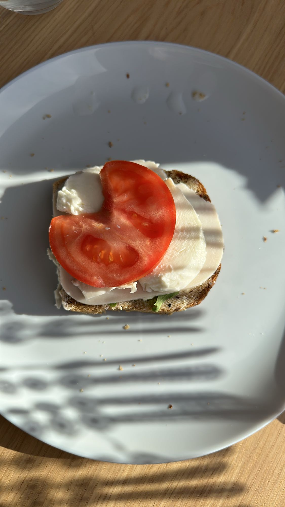 Kanapka z mozzarellą