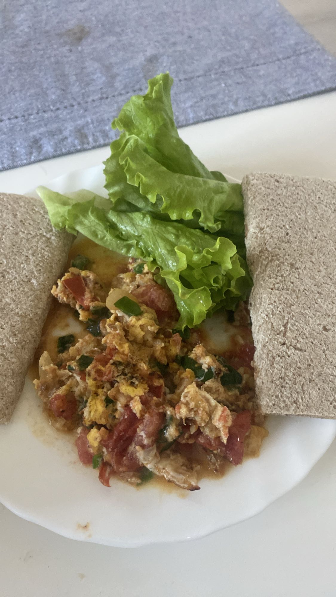 Jajecznica z warzywami