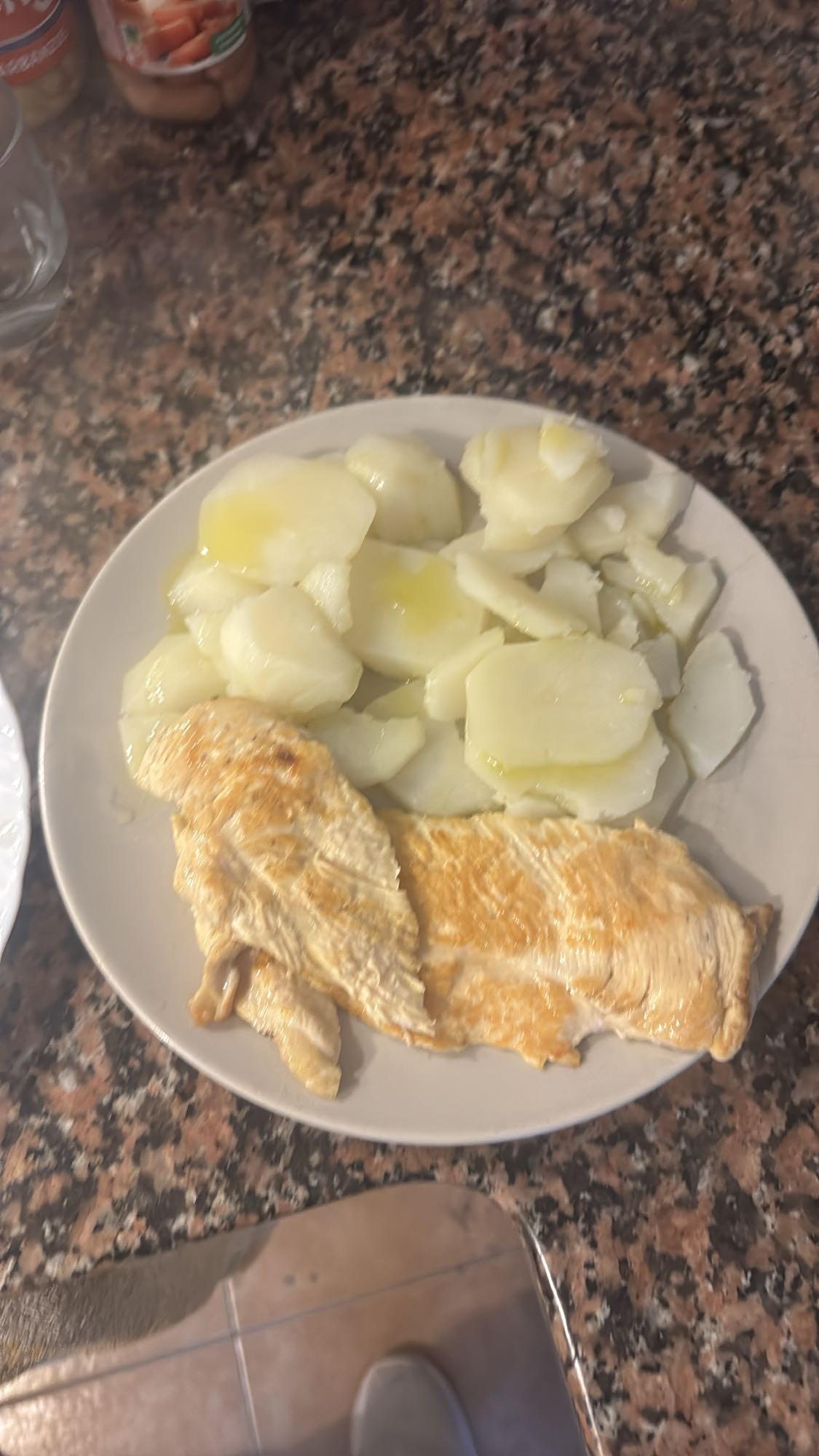 Pollo con patatas