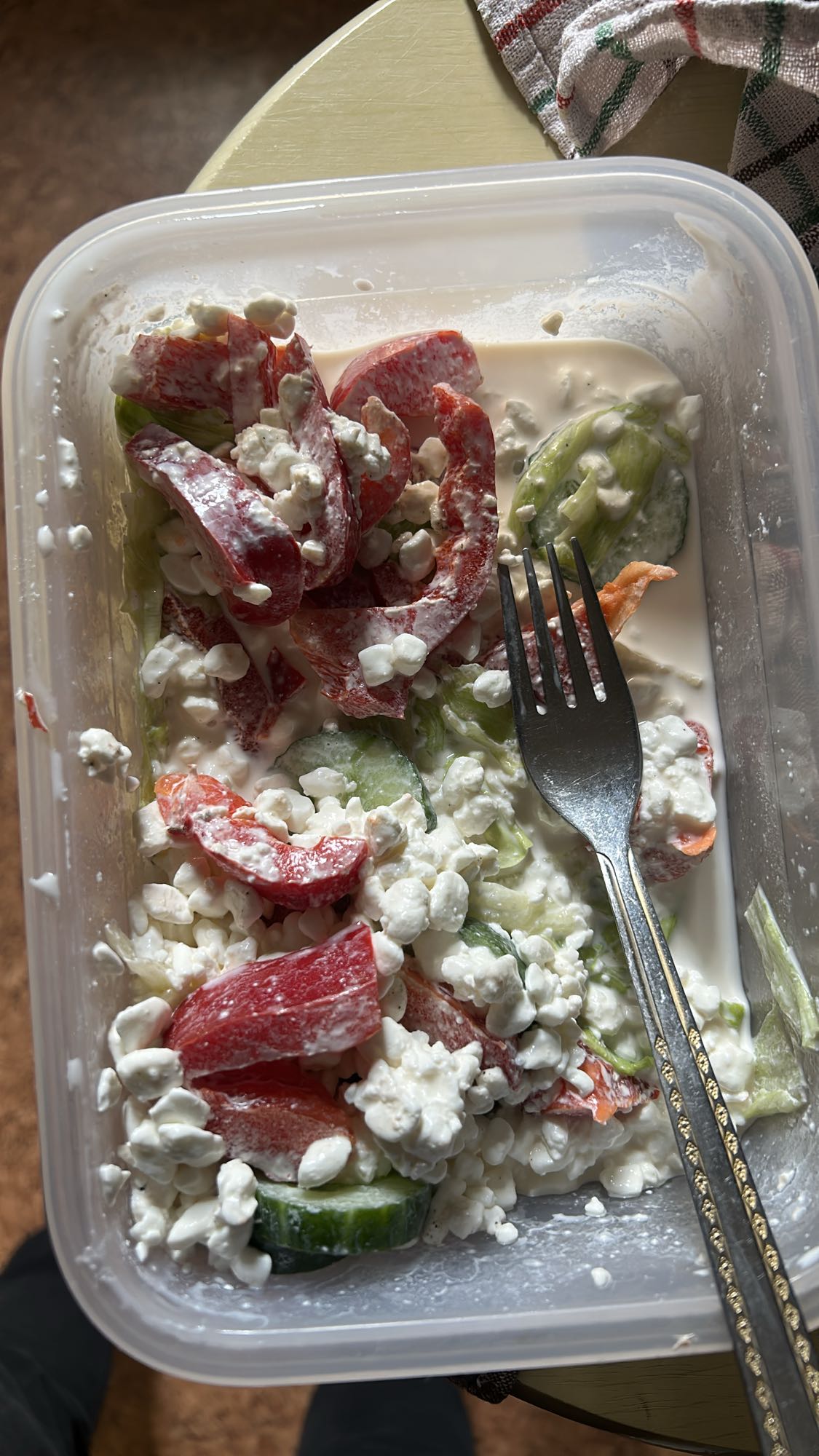 Sałatka z twarogiem