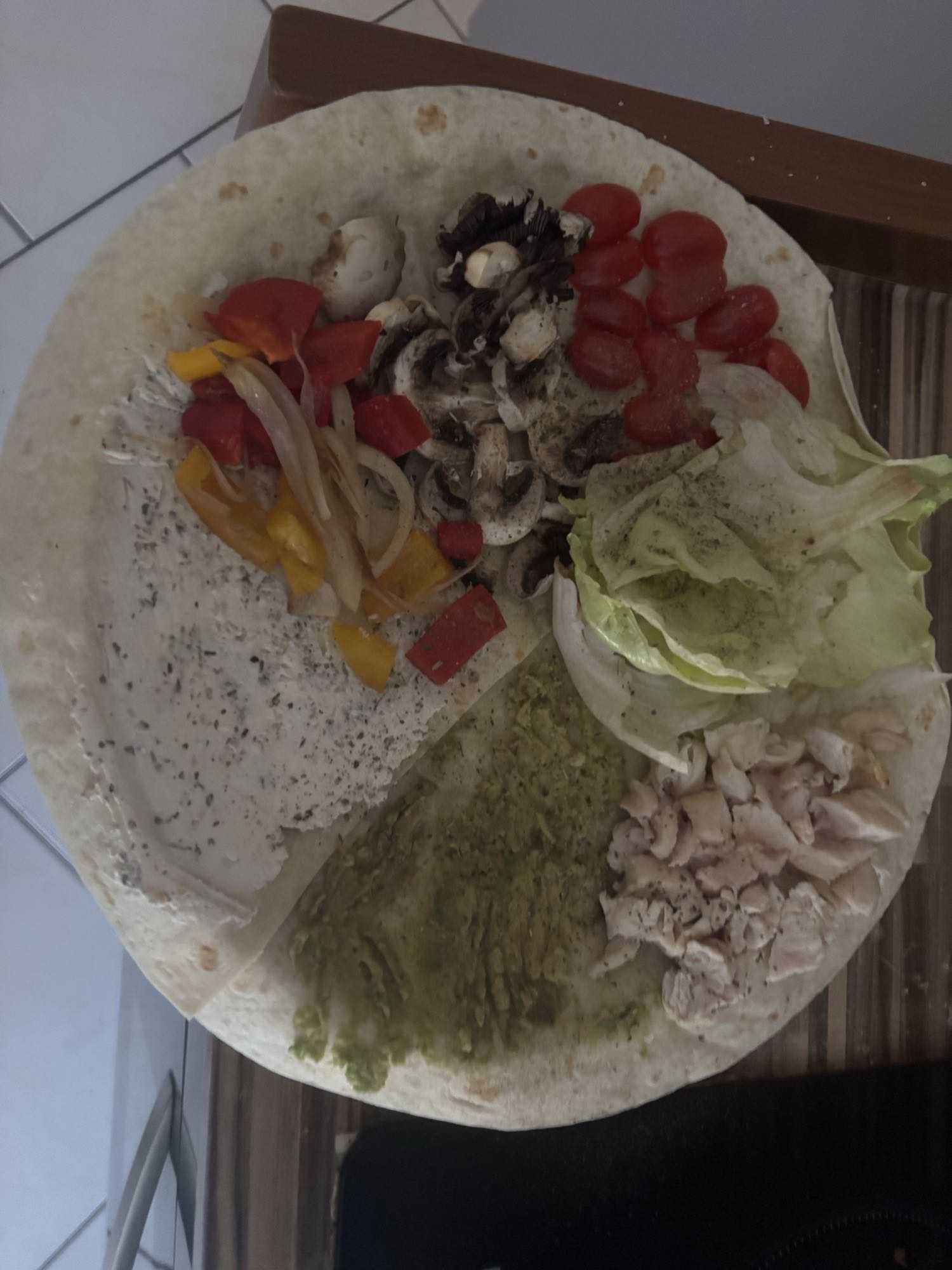 Wrap au poulet et légumes