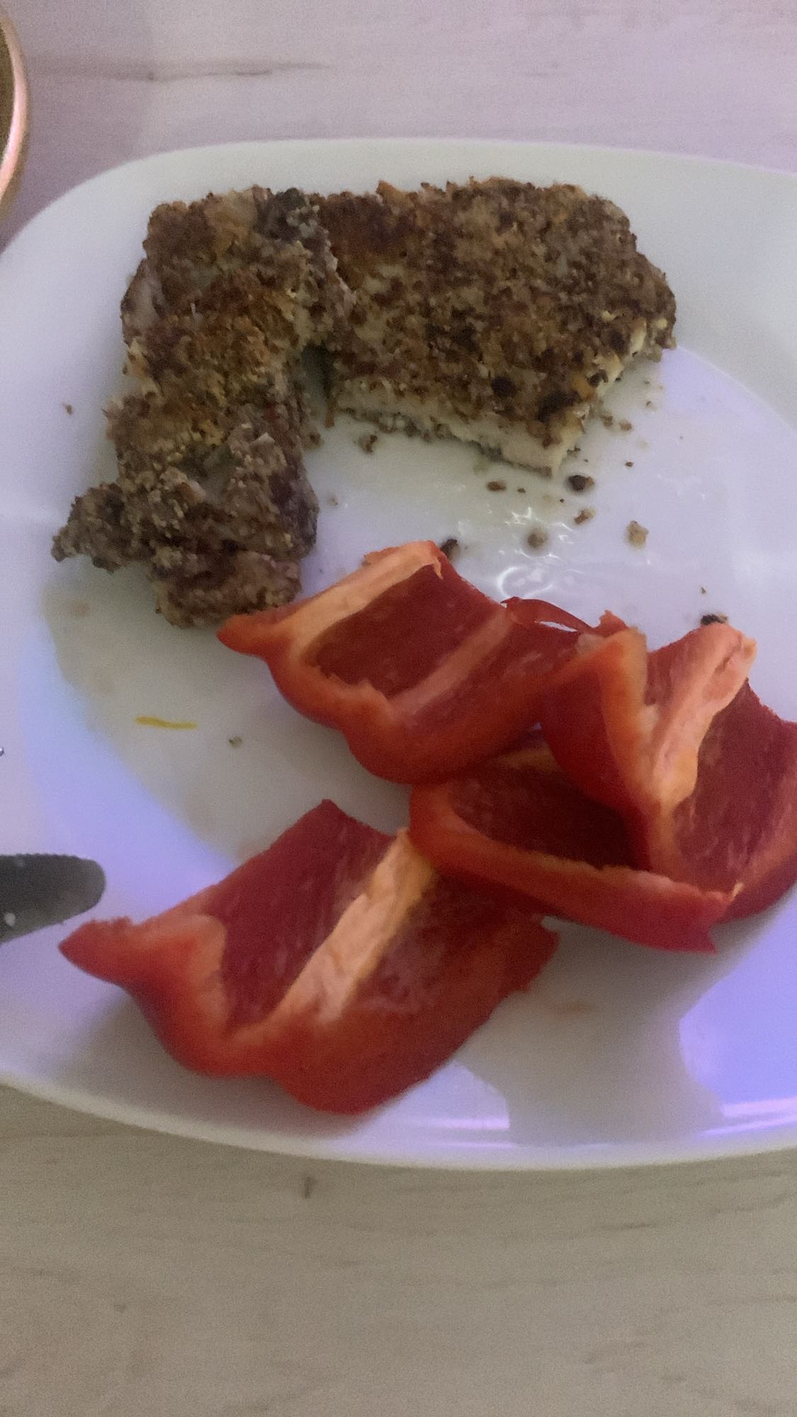 Panierowana ryba z papryką