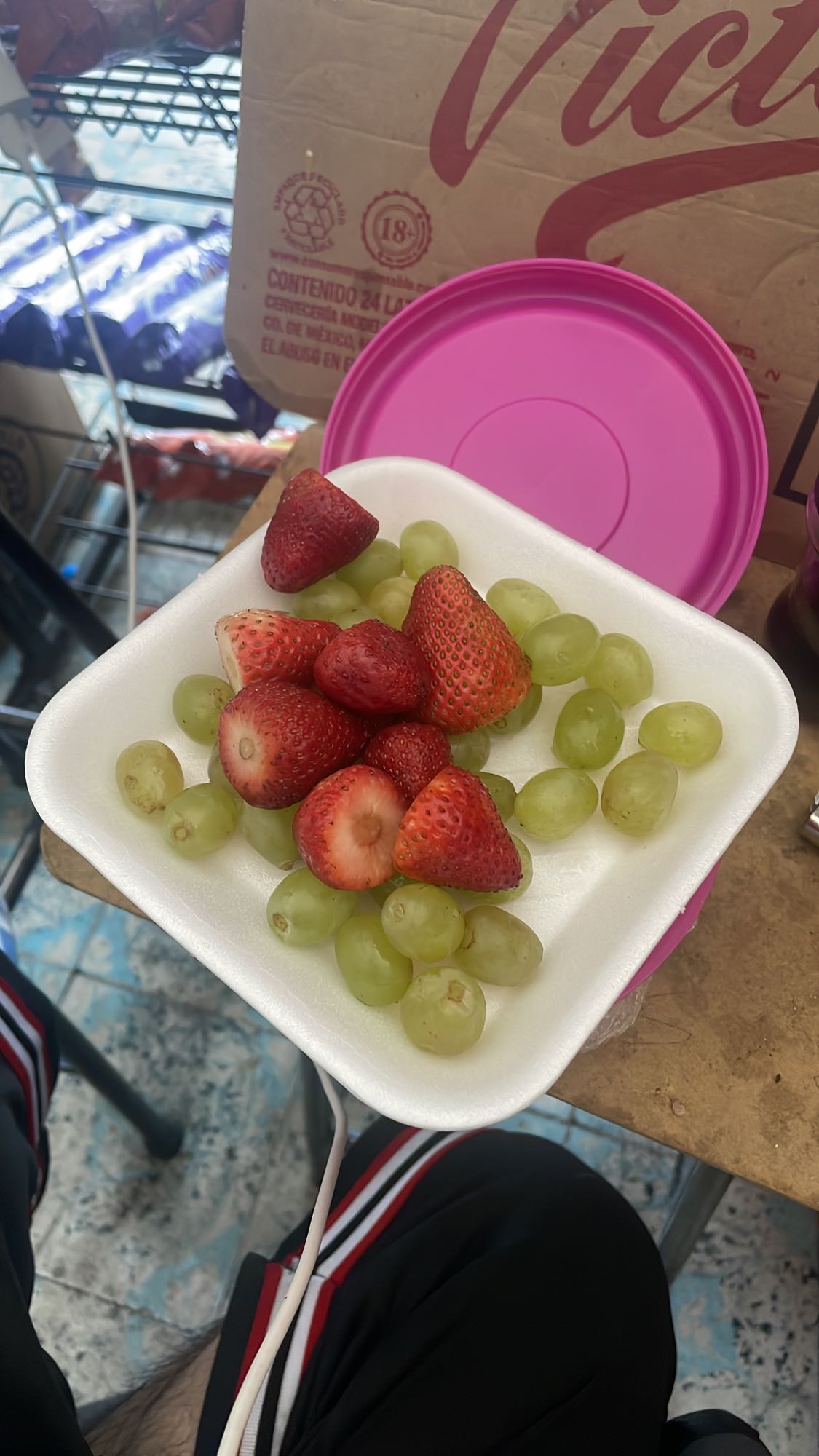 Fresas y uvas