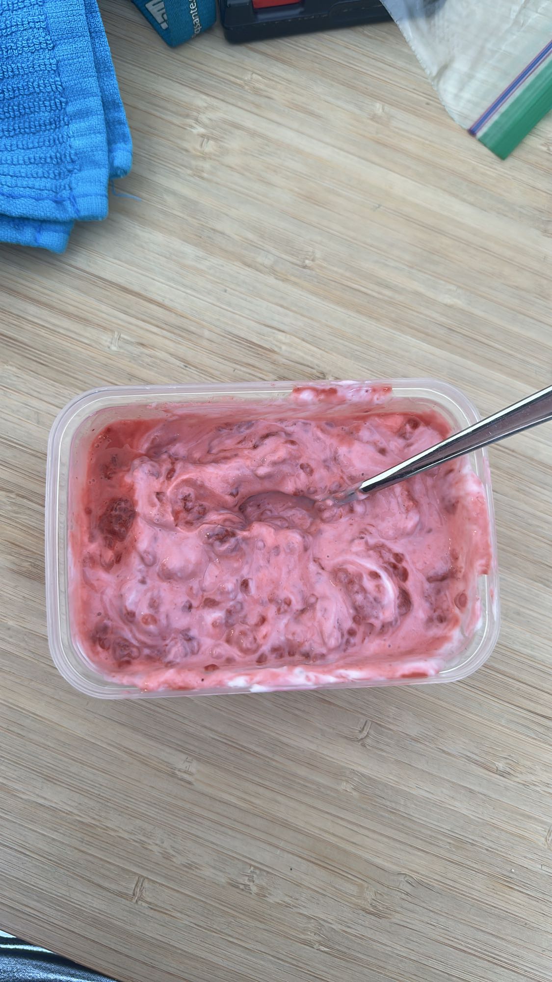 Yaourt aux fruits rouges