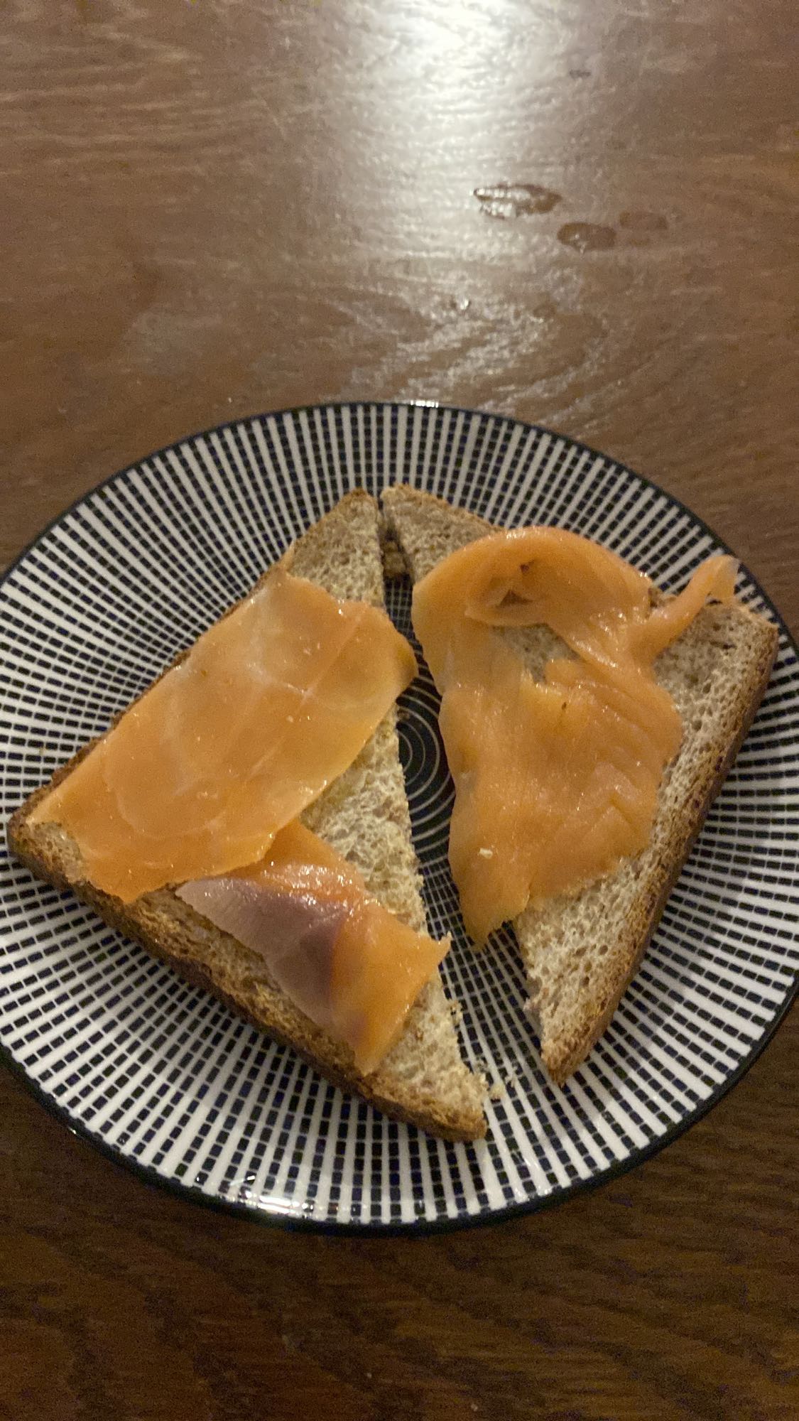 Toast au saumon fumé