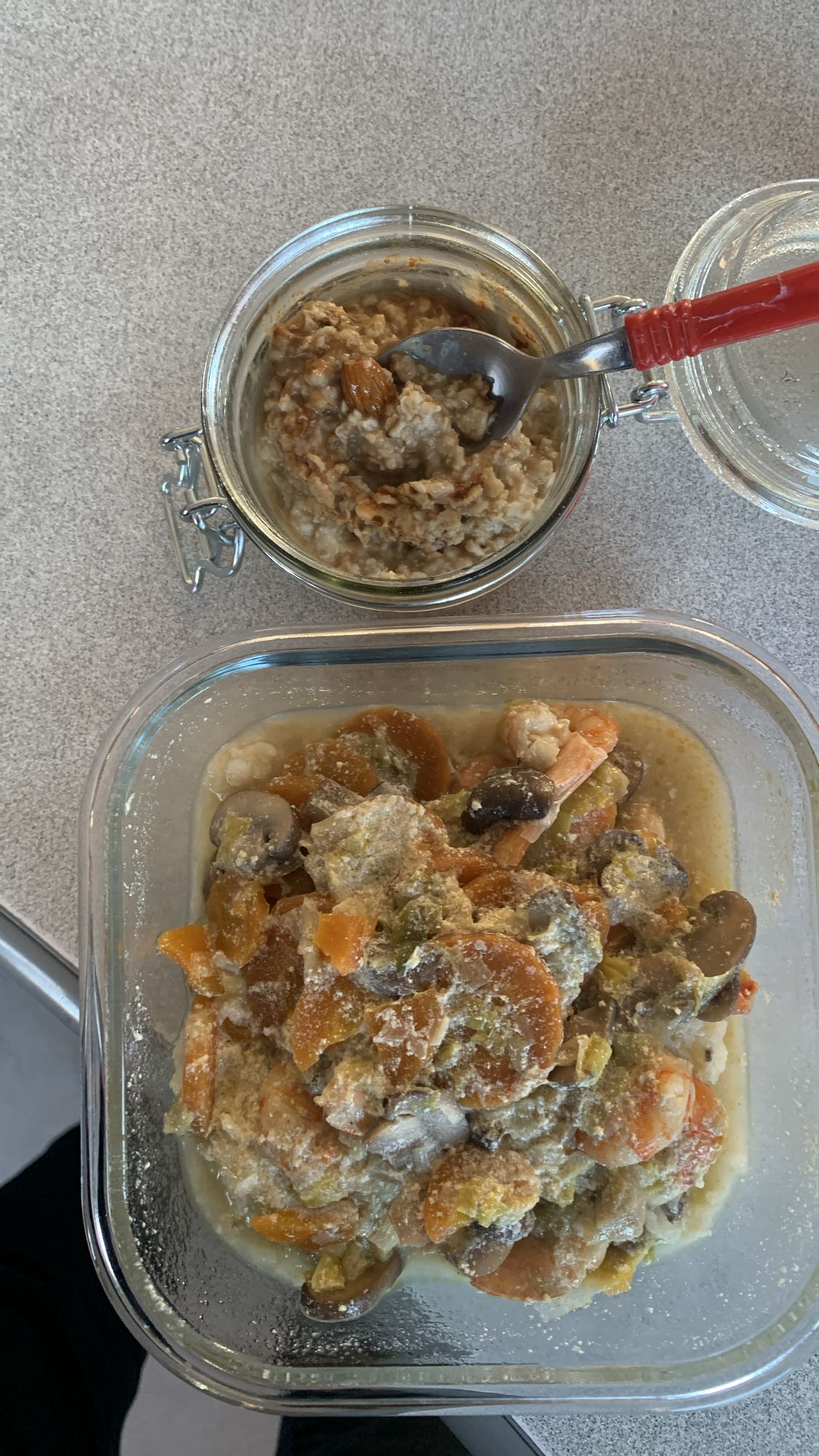 Ragoût de crevettes et avoine