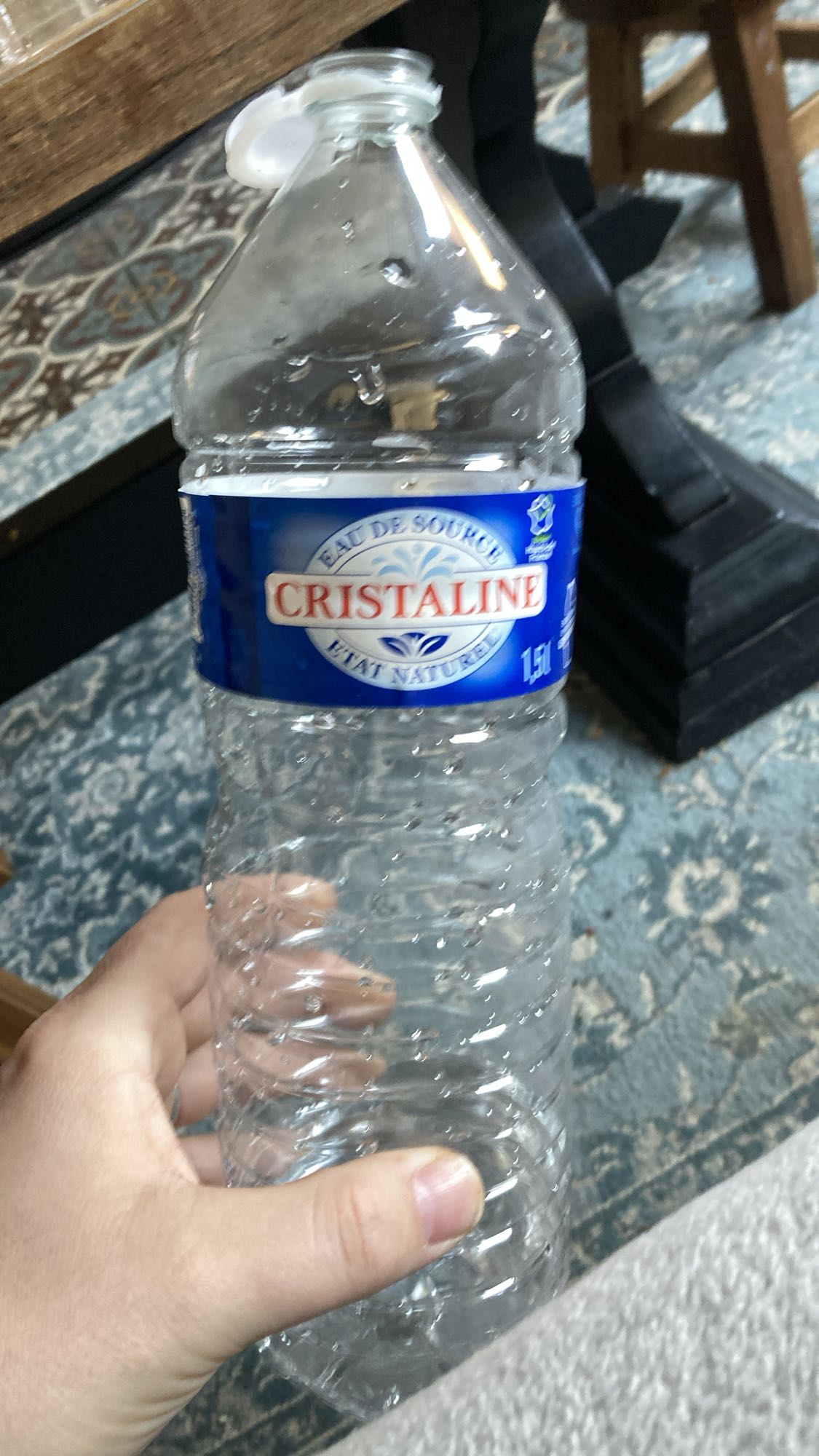 Eau de source