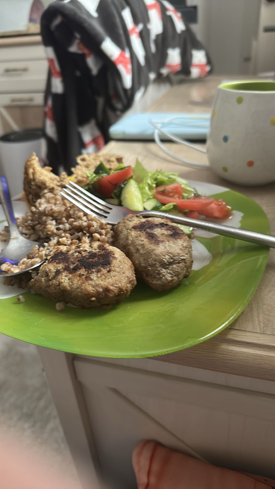 Котлеты с гречкой