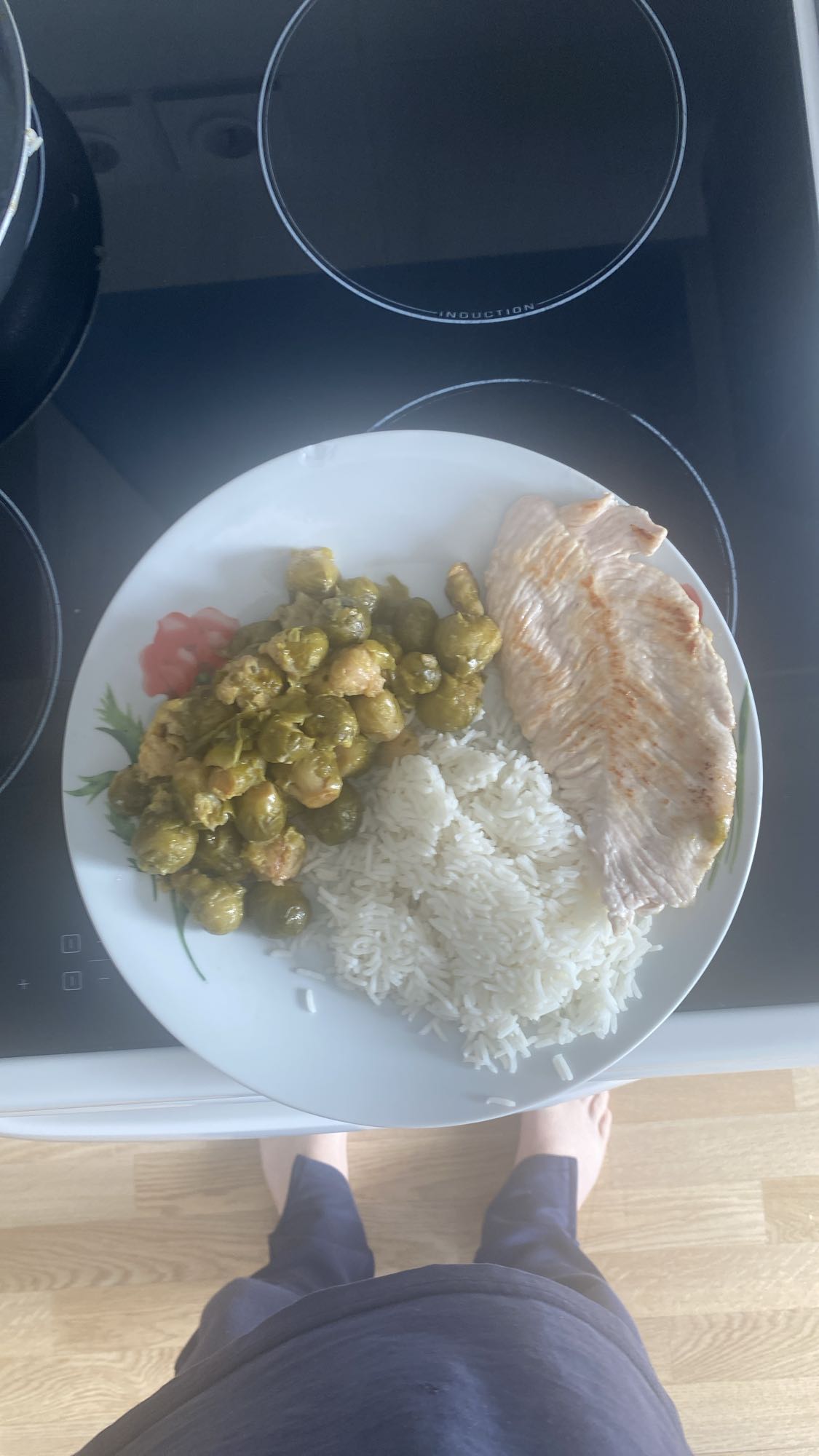 Dinde avec riz et choux