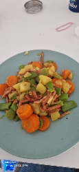 Salade de légumes et jambon