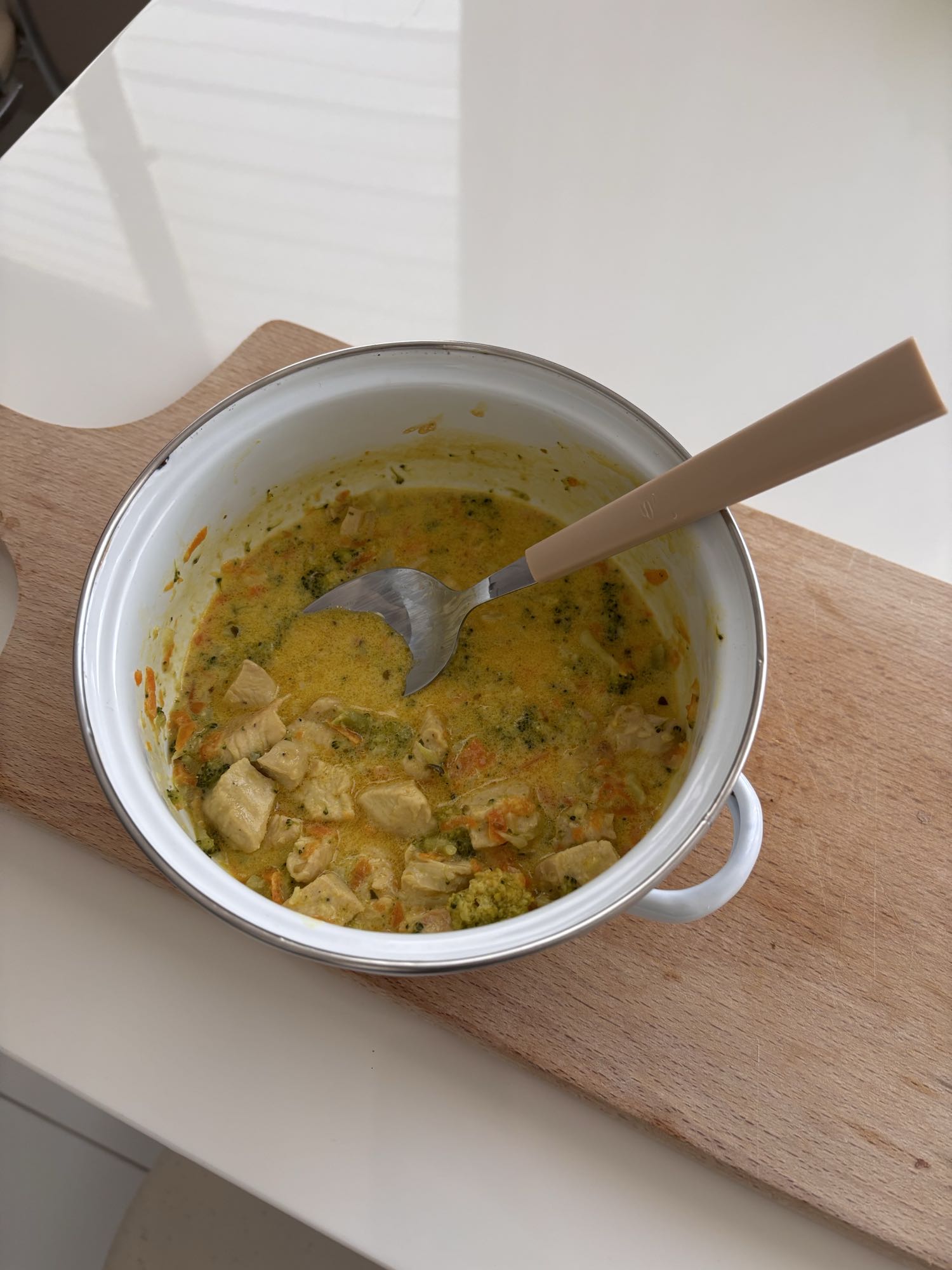 Kurczak w sosie curry