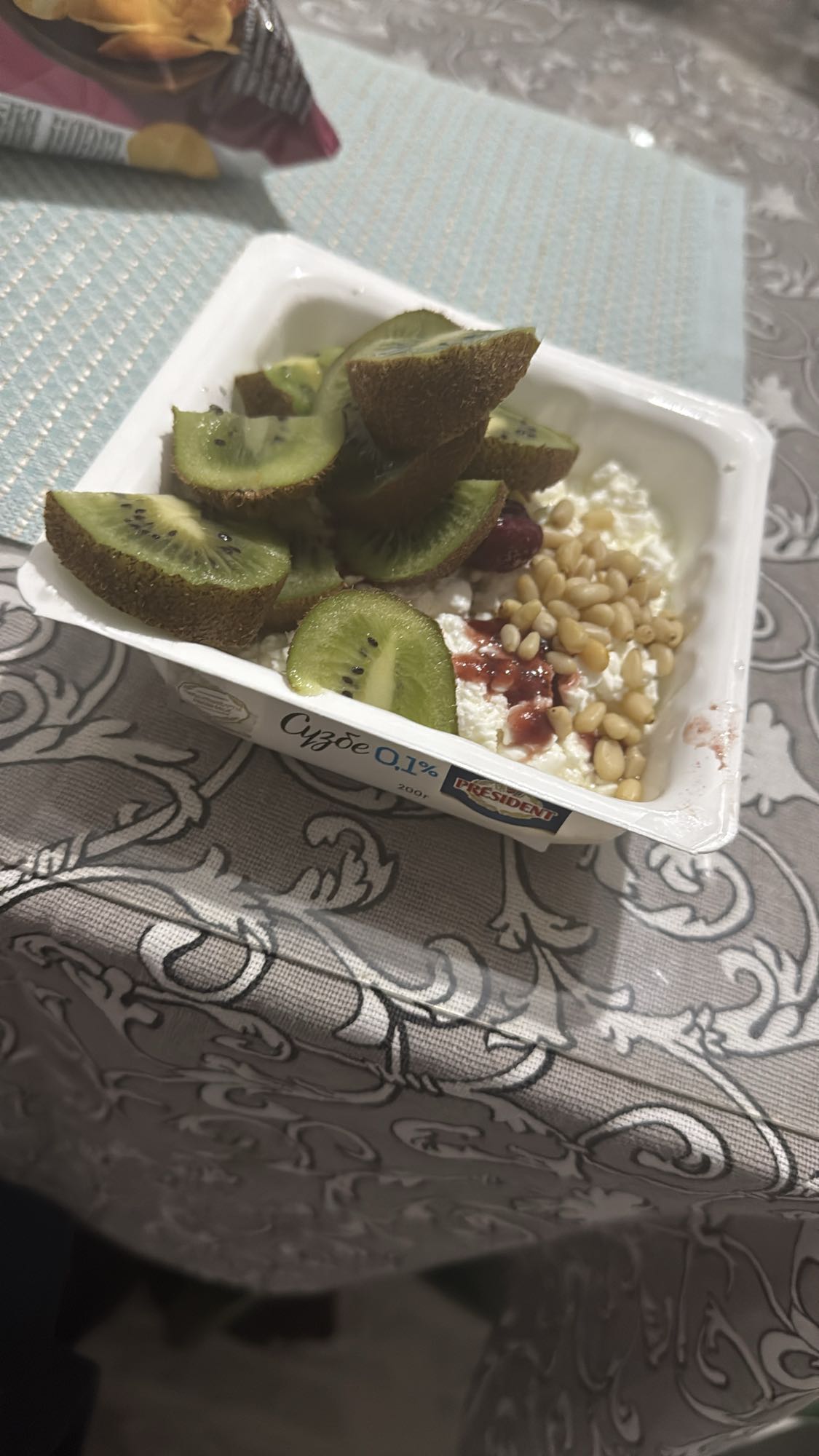 Cottage Cheese with Kiwi