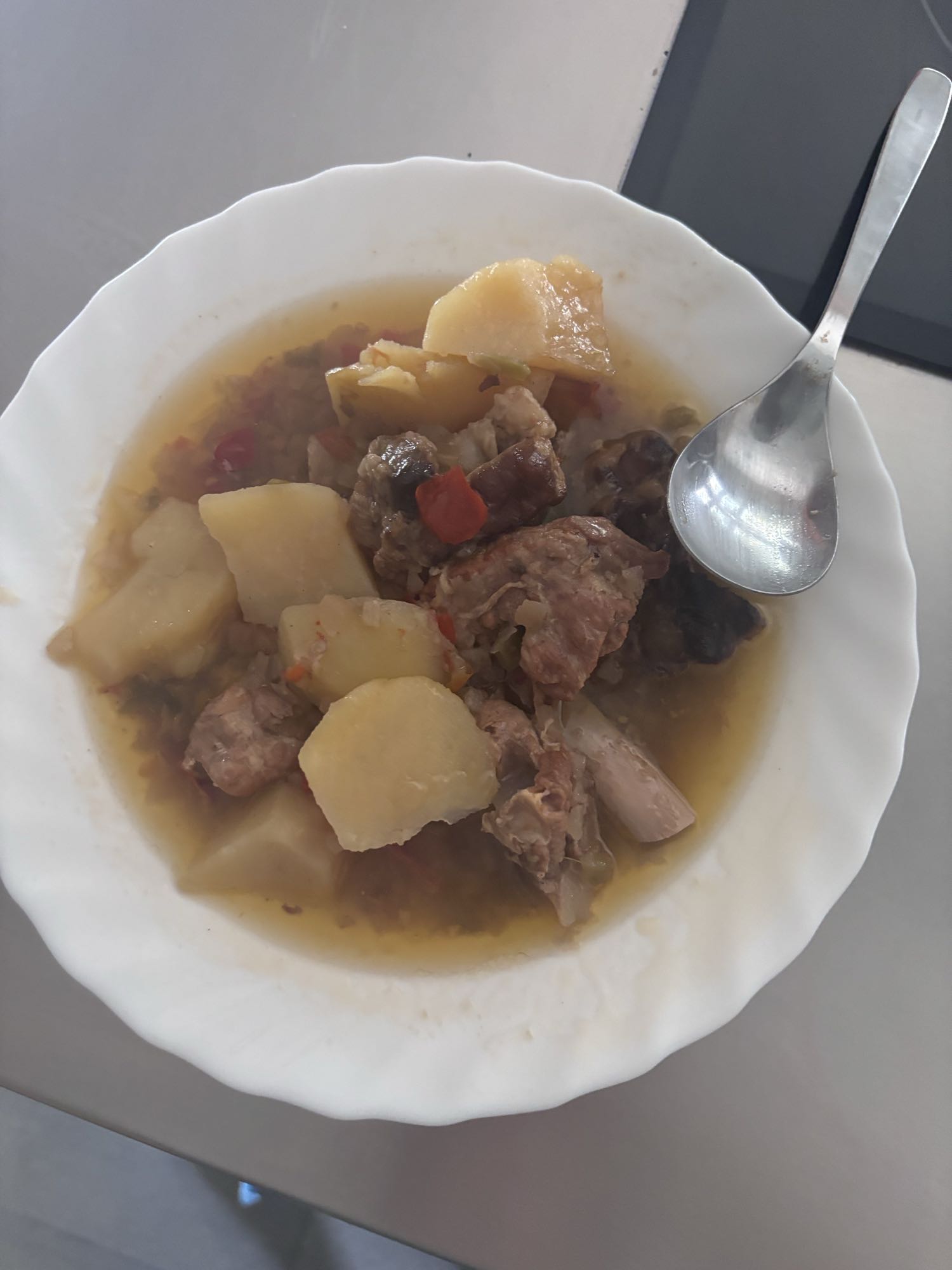 Estofado de carne con papas