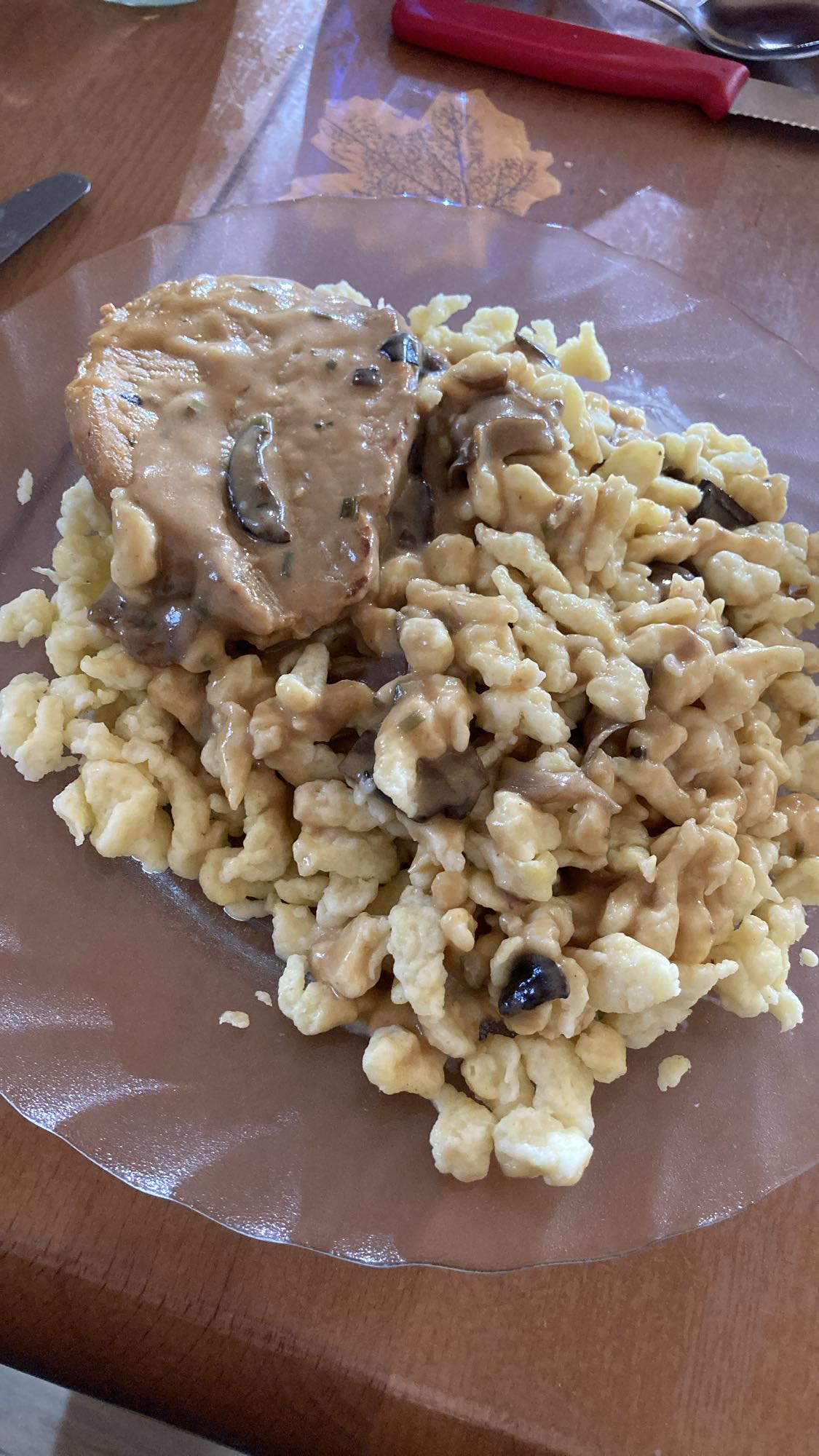 Spätzle mit Rahmsoße