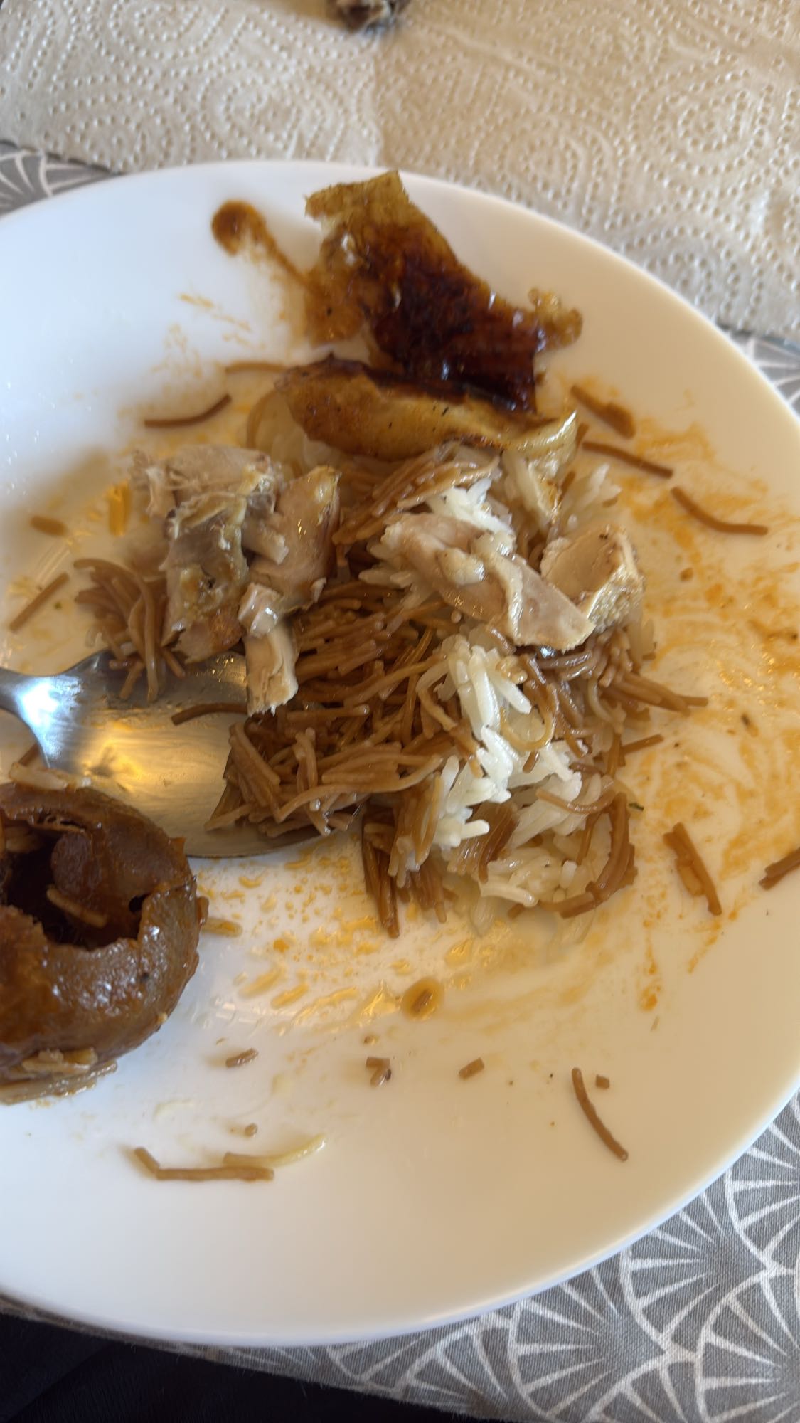 Kyckling med ris och vermicelli