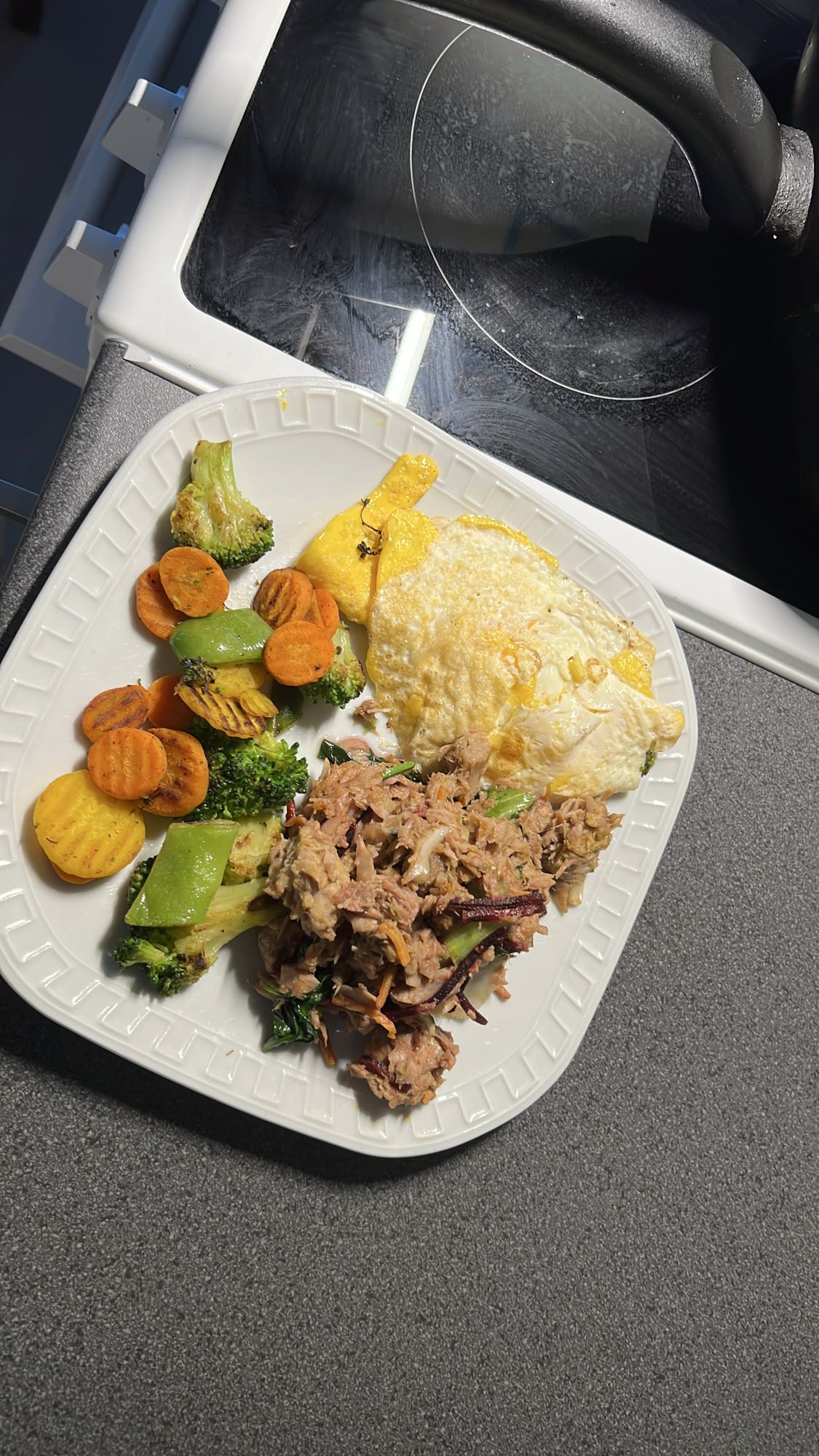 Tonfisksallad med ägg