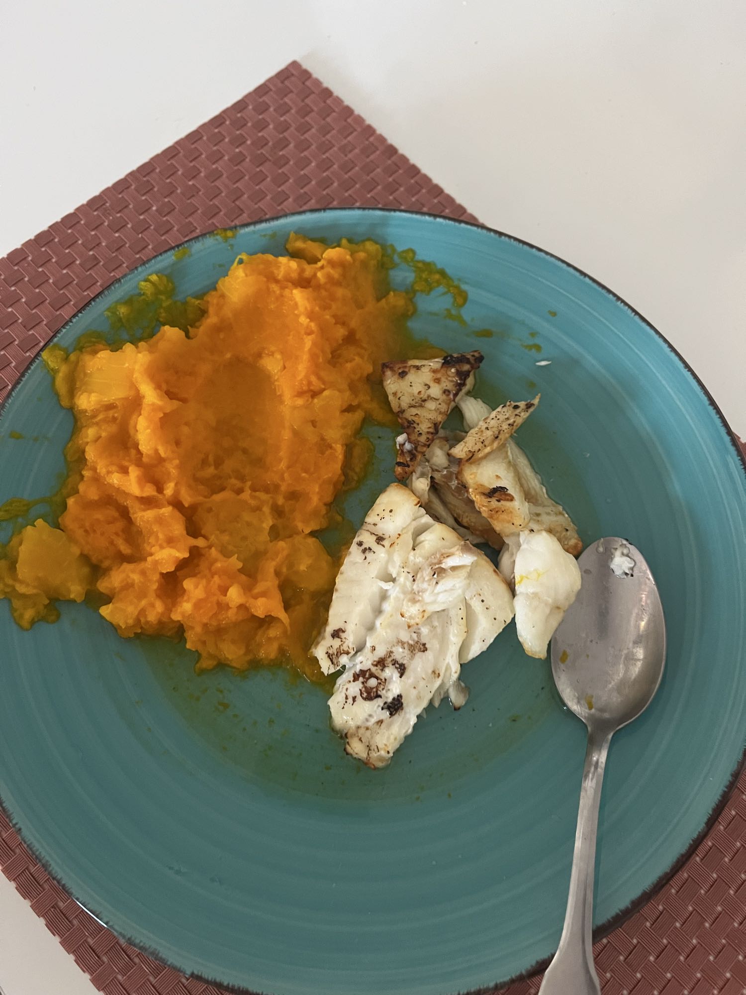 Poisson grillé et purée