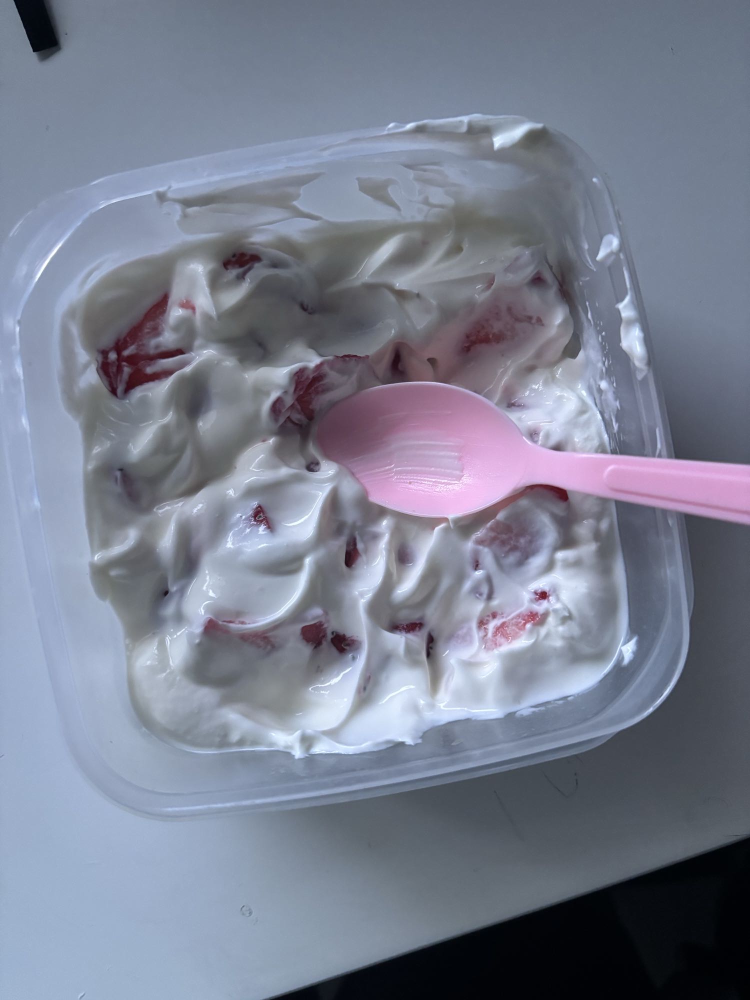 Yogur con fresas