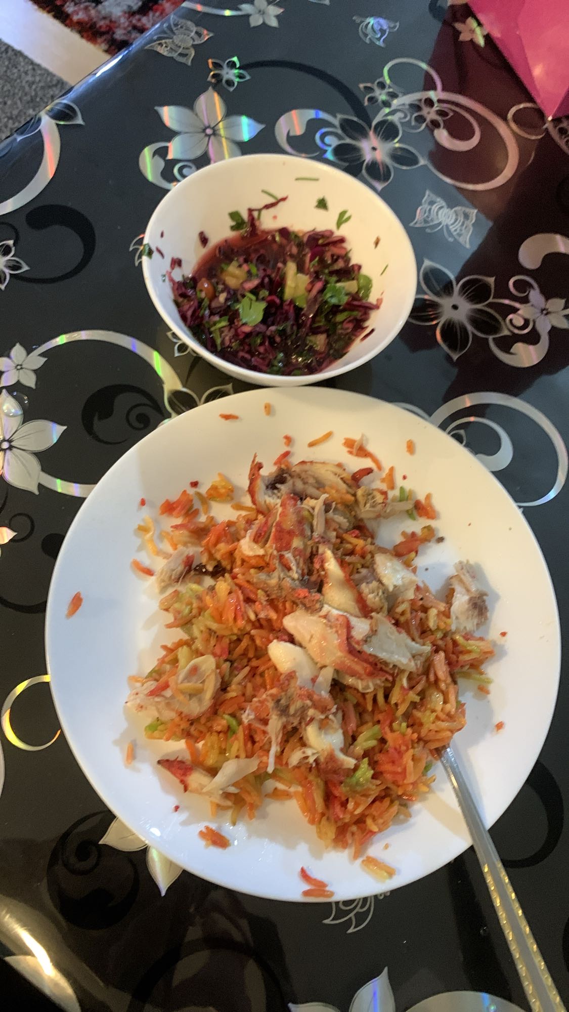Kyckling med ris och sallad
