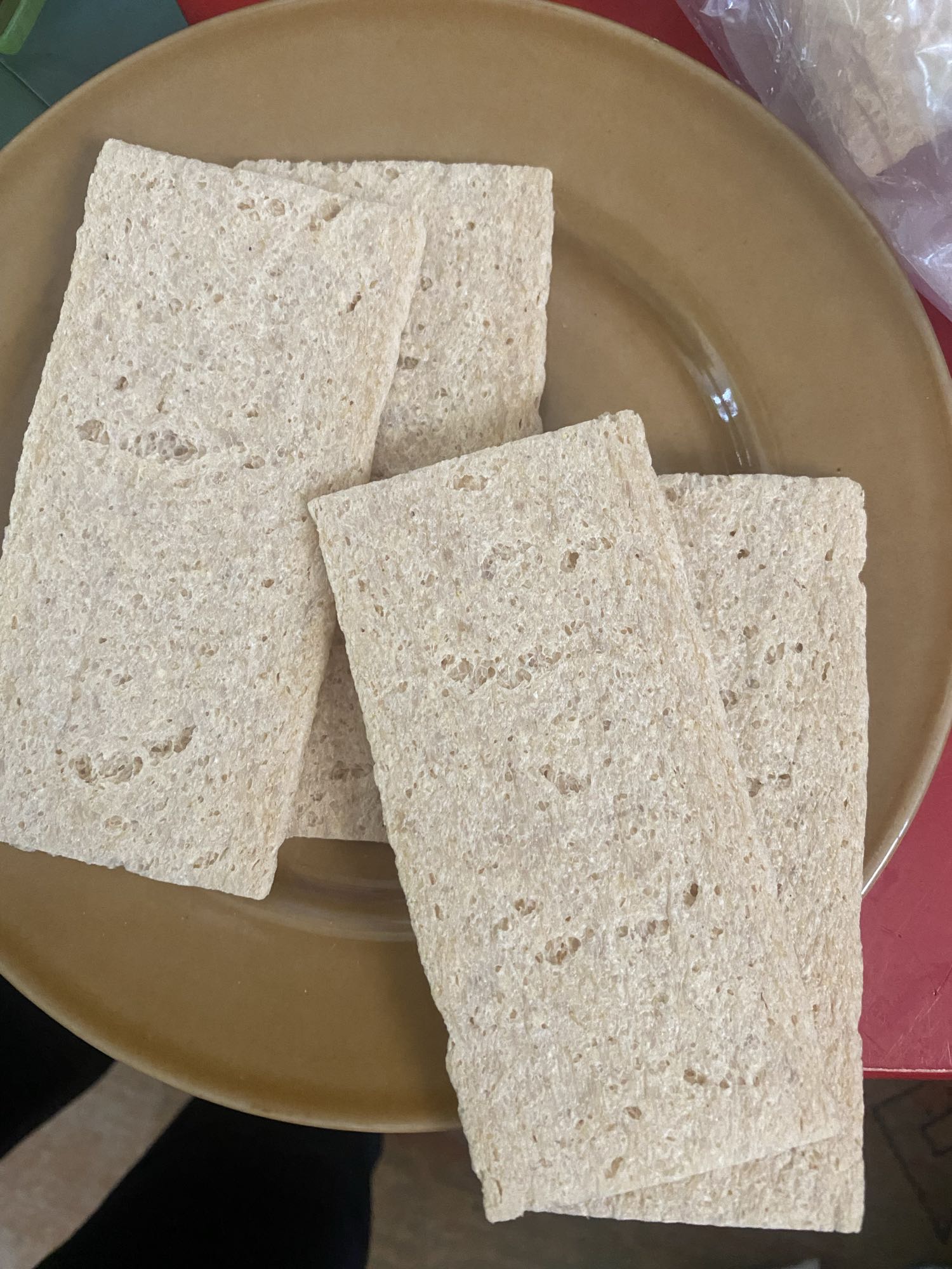 Chrupkie pieczywo pełnoziarniste