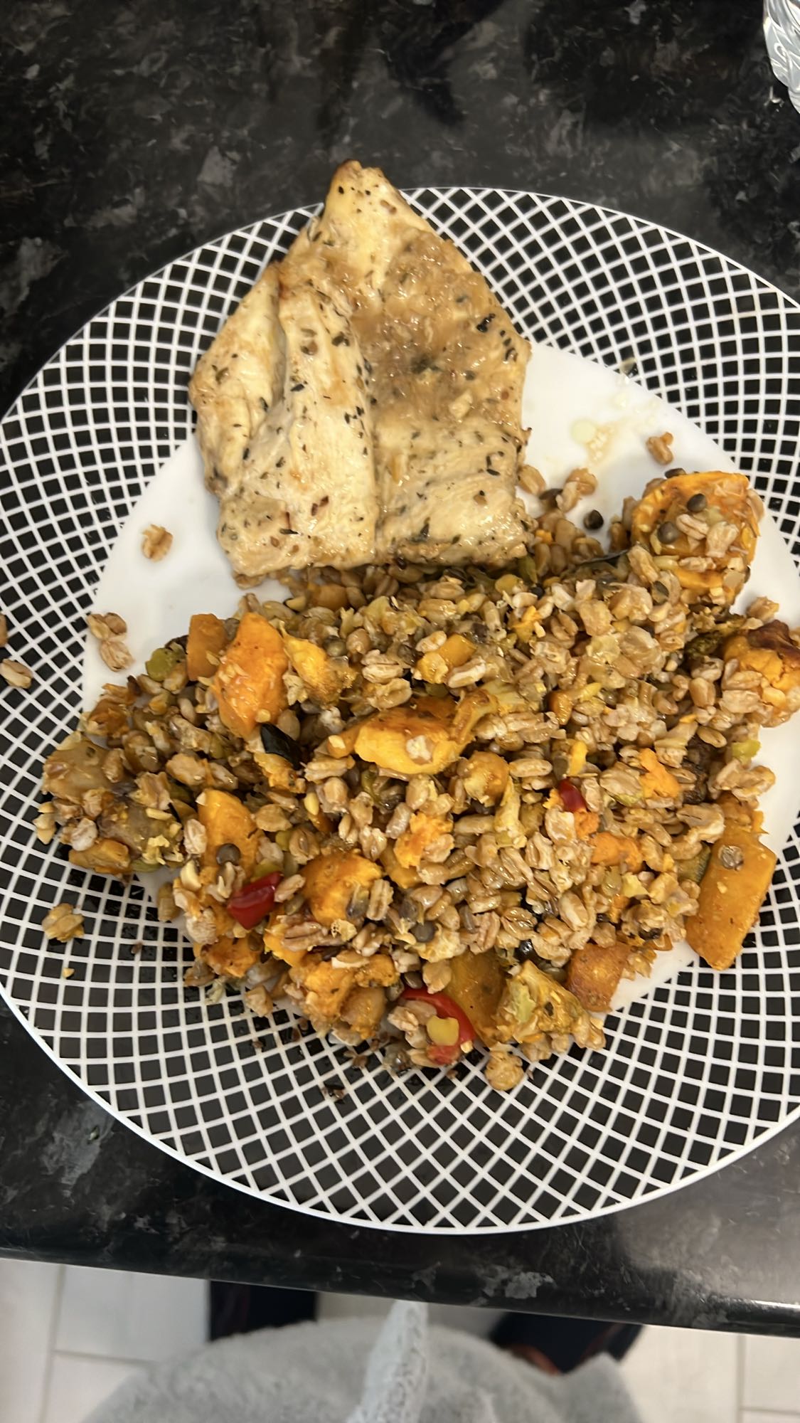 Poulet et épeautre aux légumes