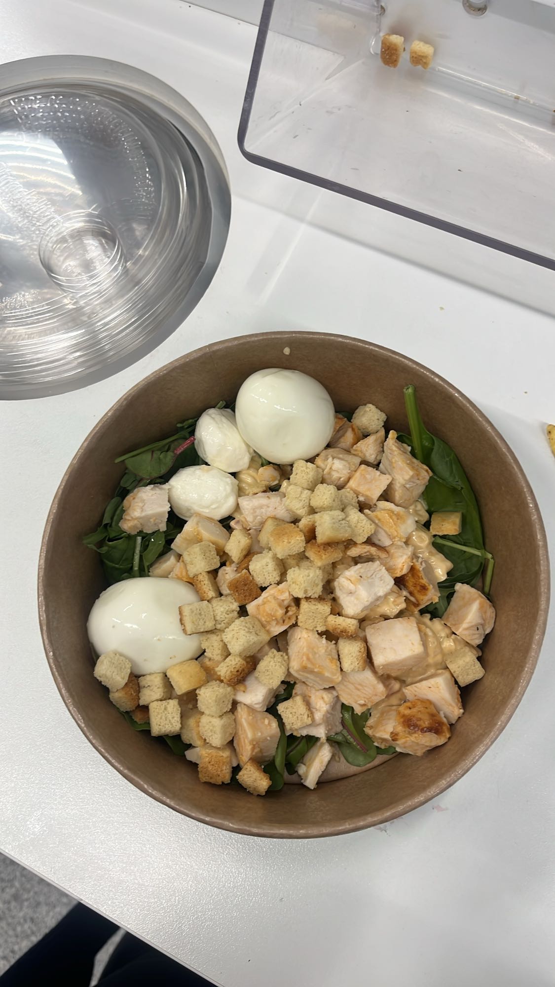 Kycklingsallad med ägg