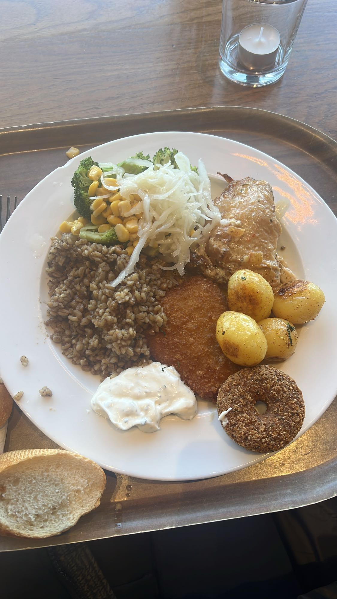 Blandad lunchmåltid