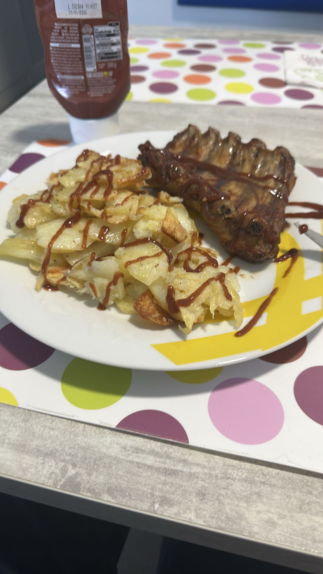 Costillas con patatas