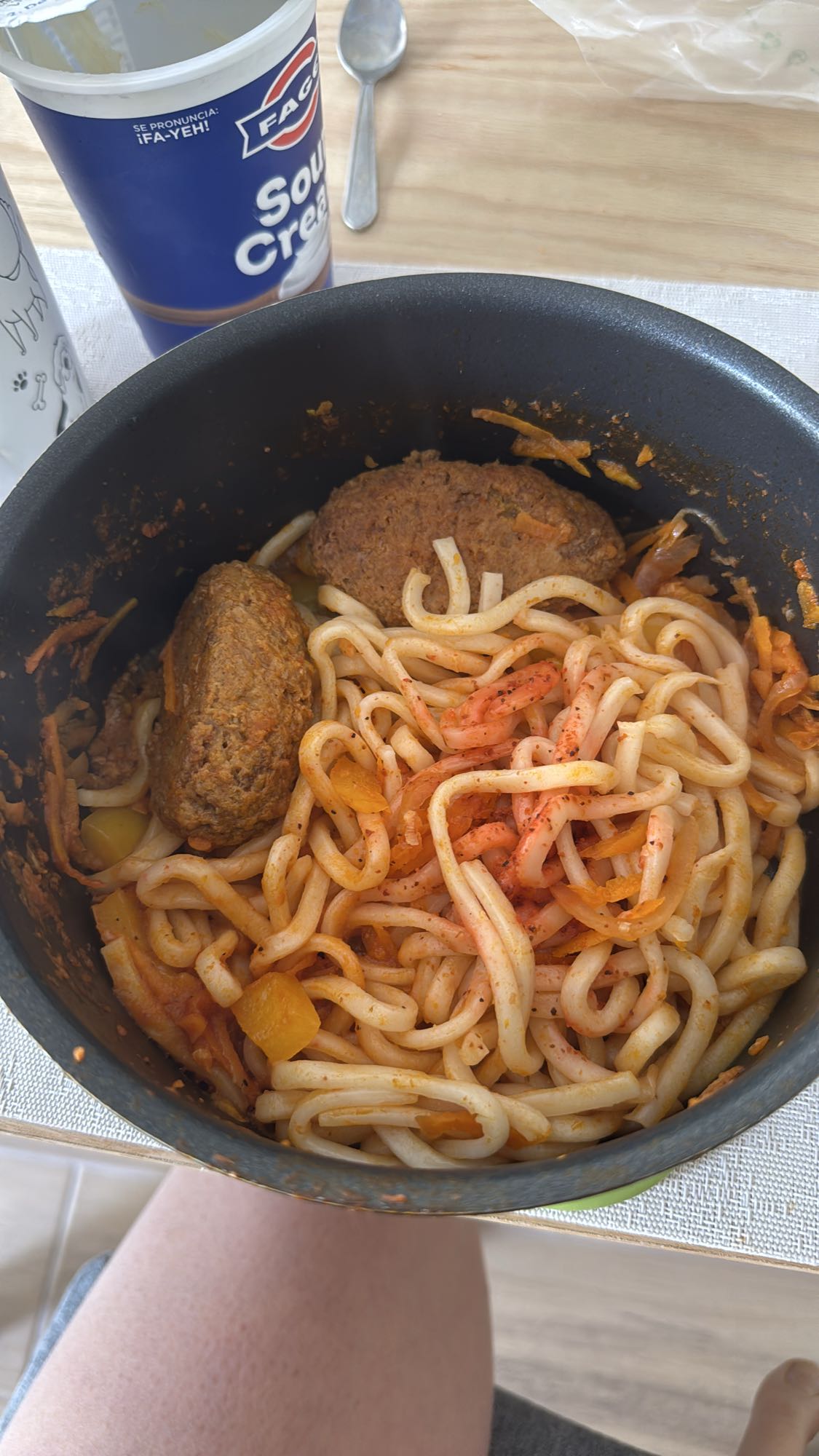 Лапша с фрикадельками