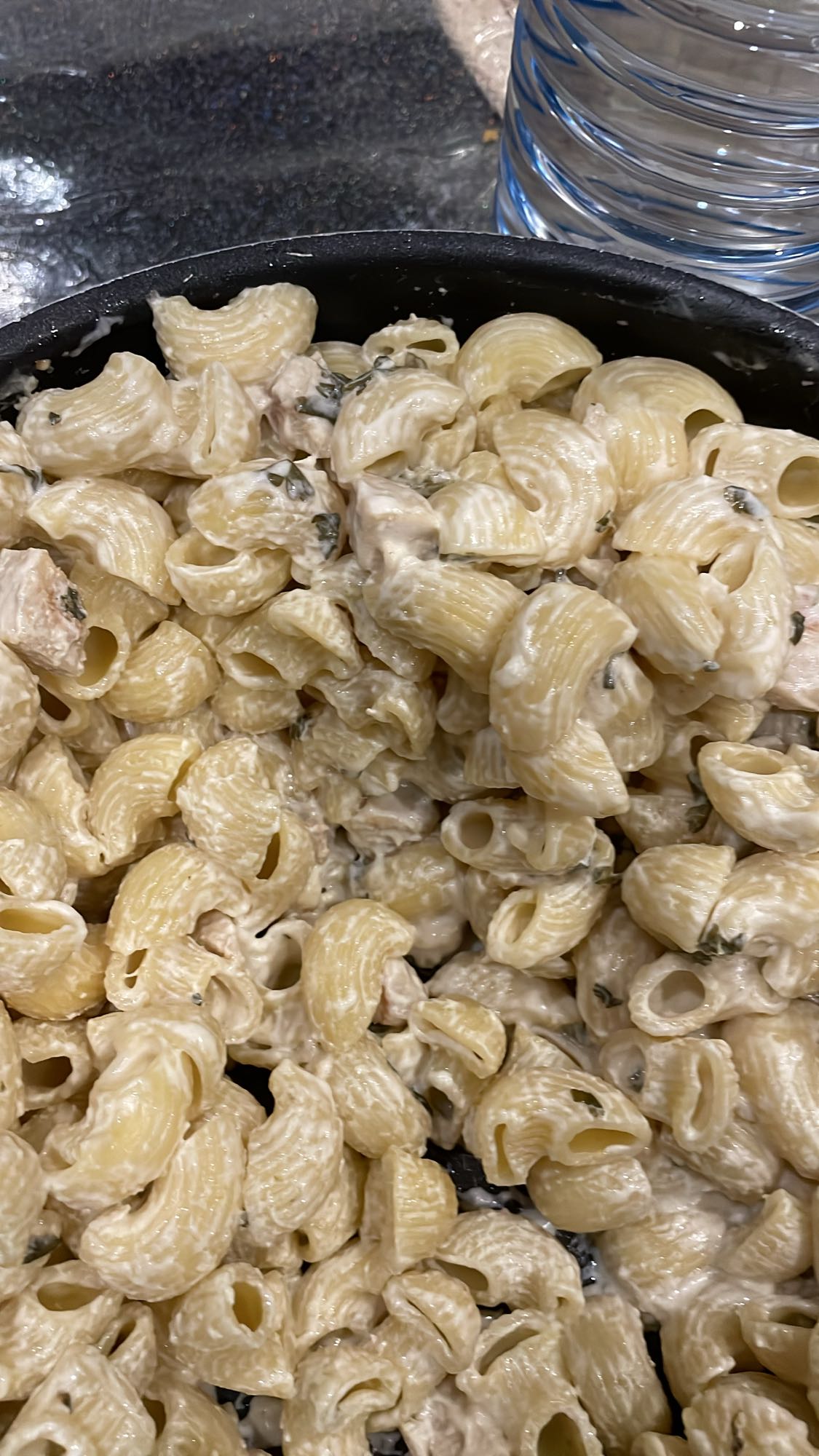 Pâtes crémeuses au poulet