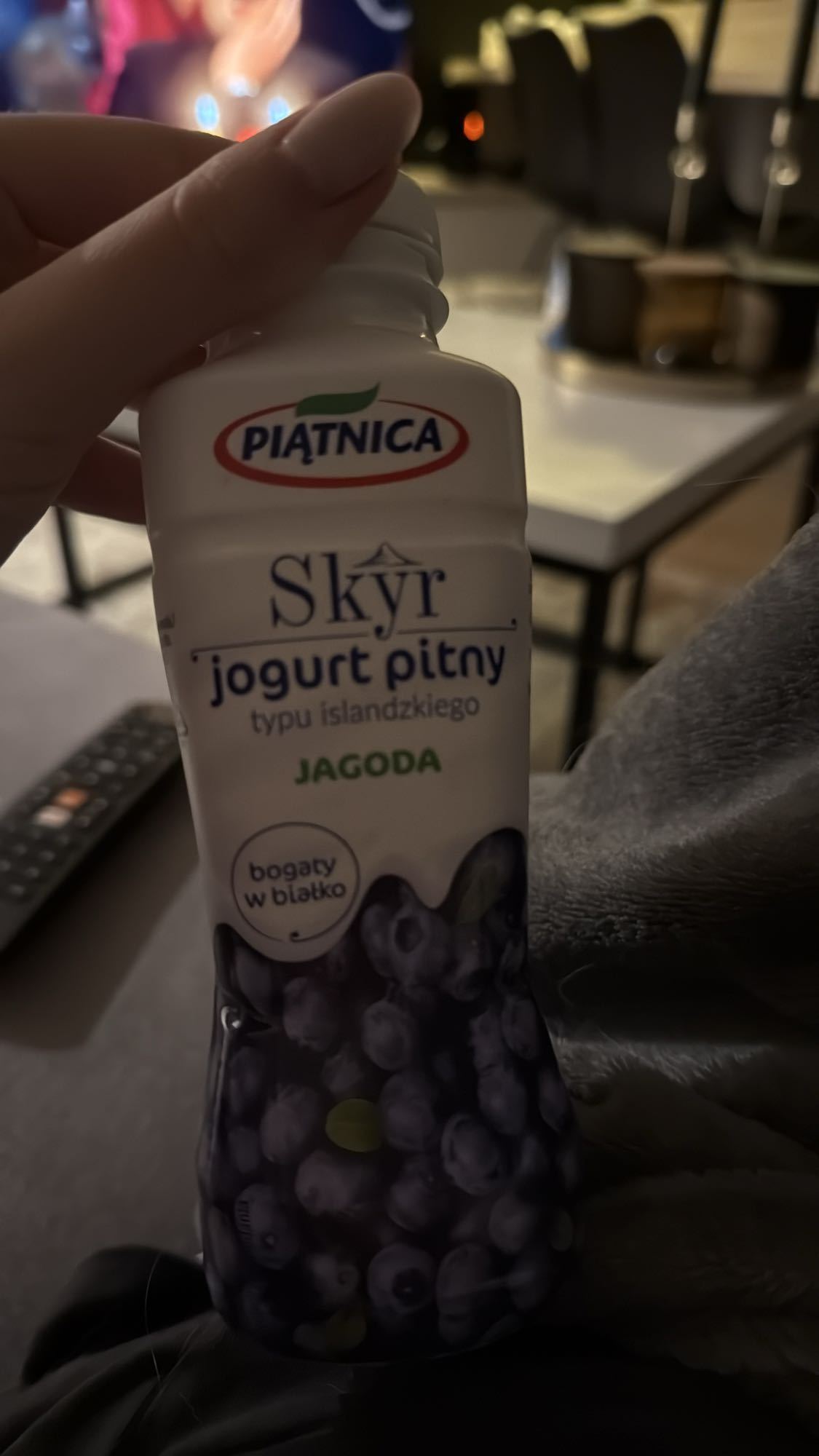 Skyr jogurt pitny jagoda