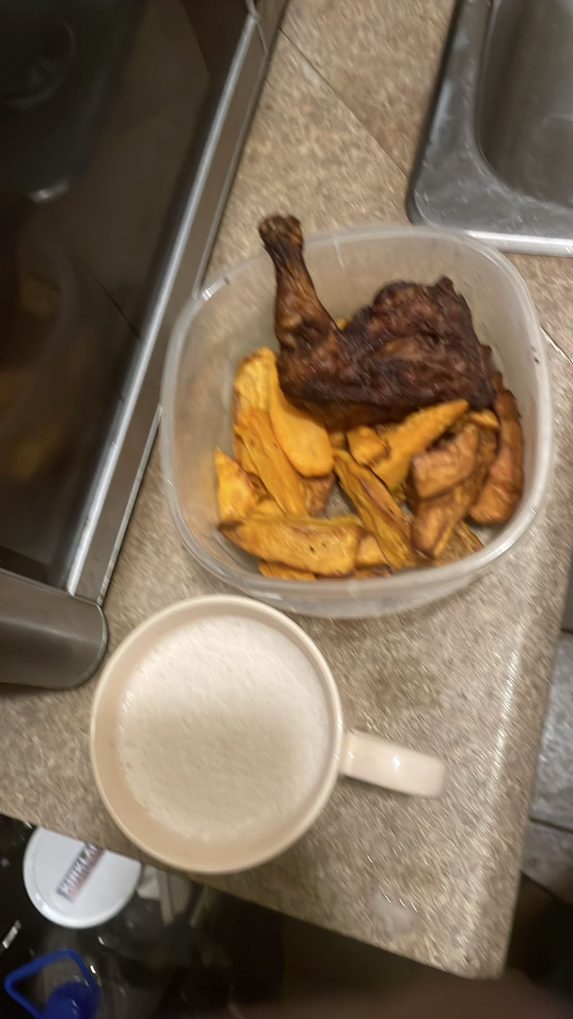 Poulet grillé et patates