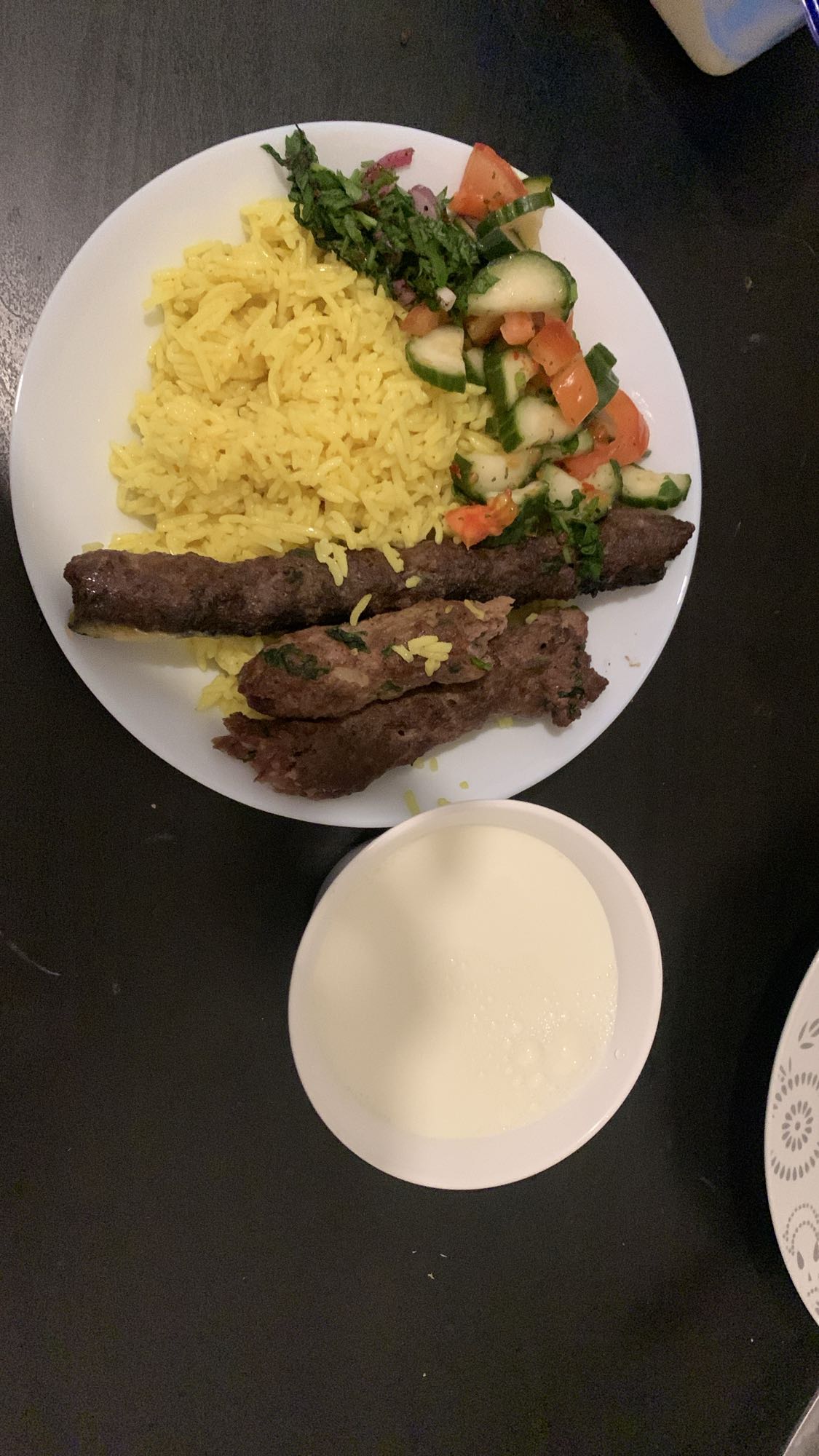 Kebab med ris och sallad