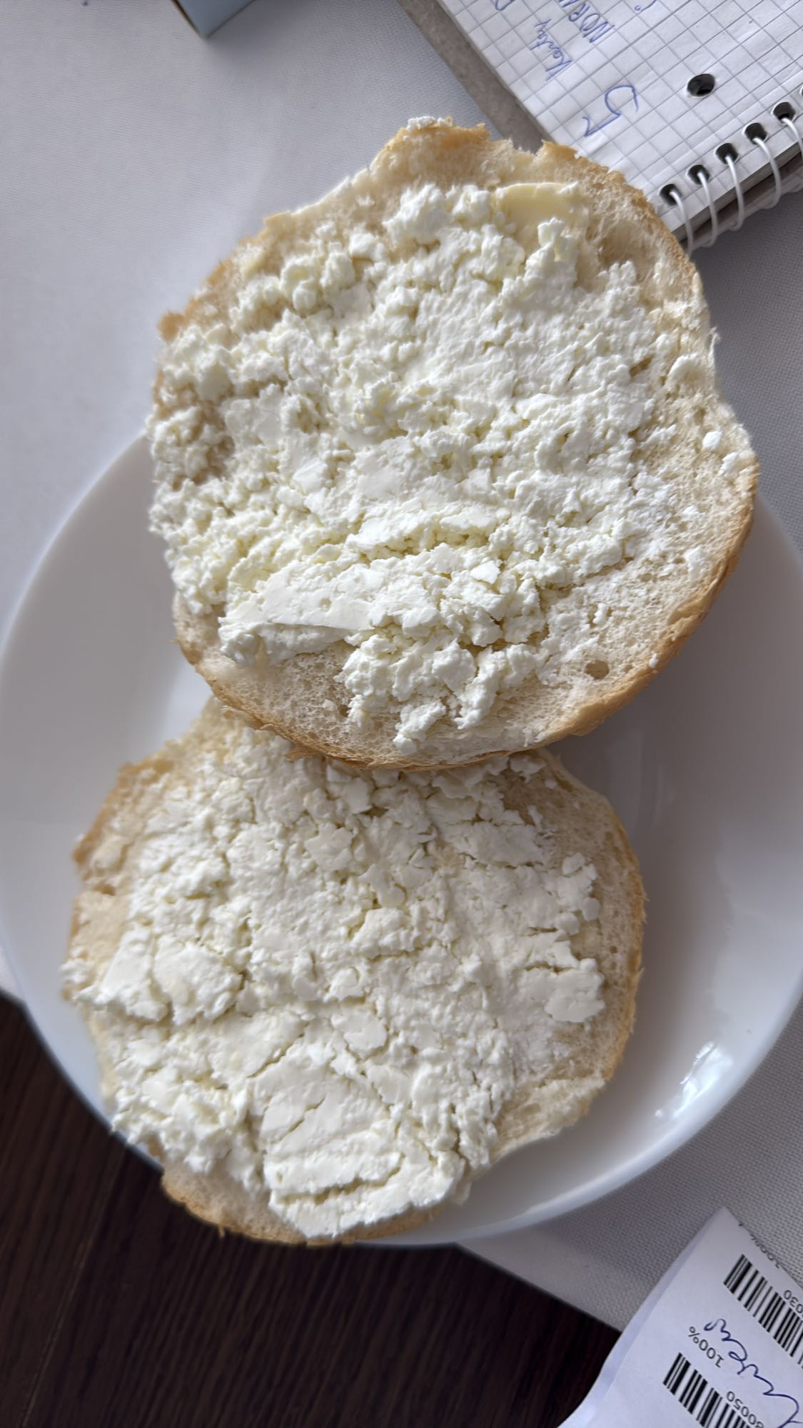 Bułka z twarogiem
