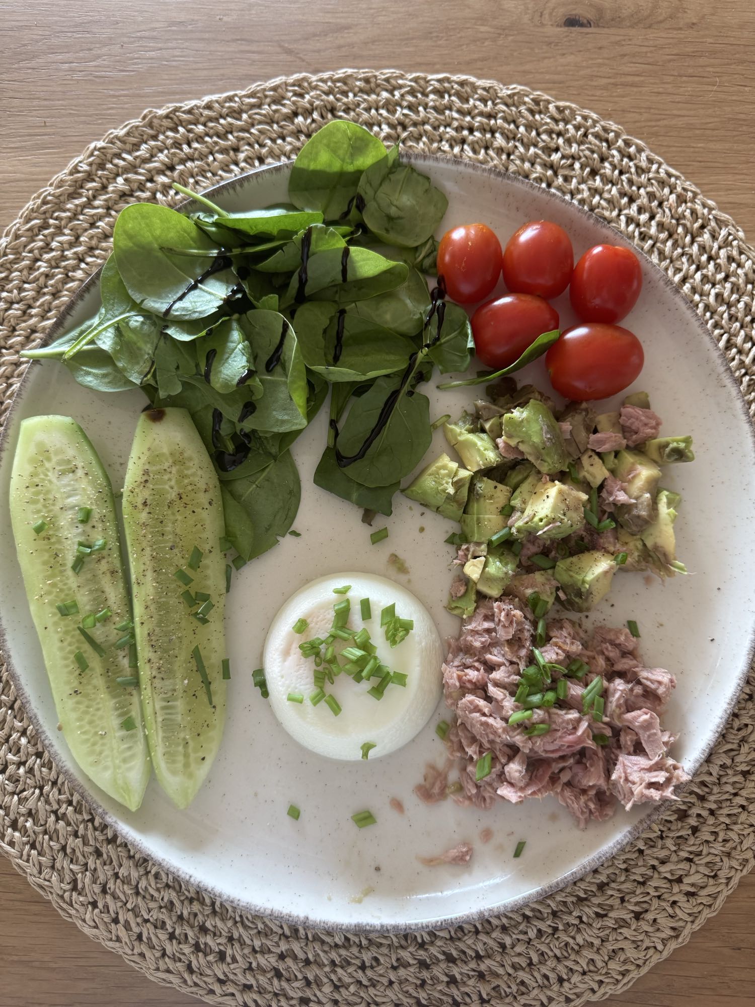 Sałatka z tuńczykiem