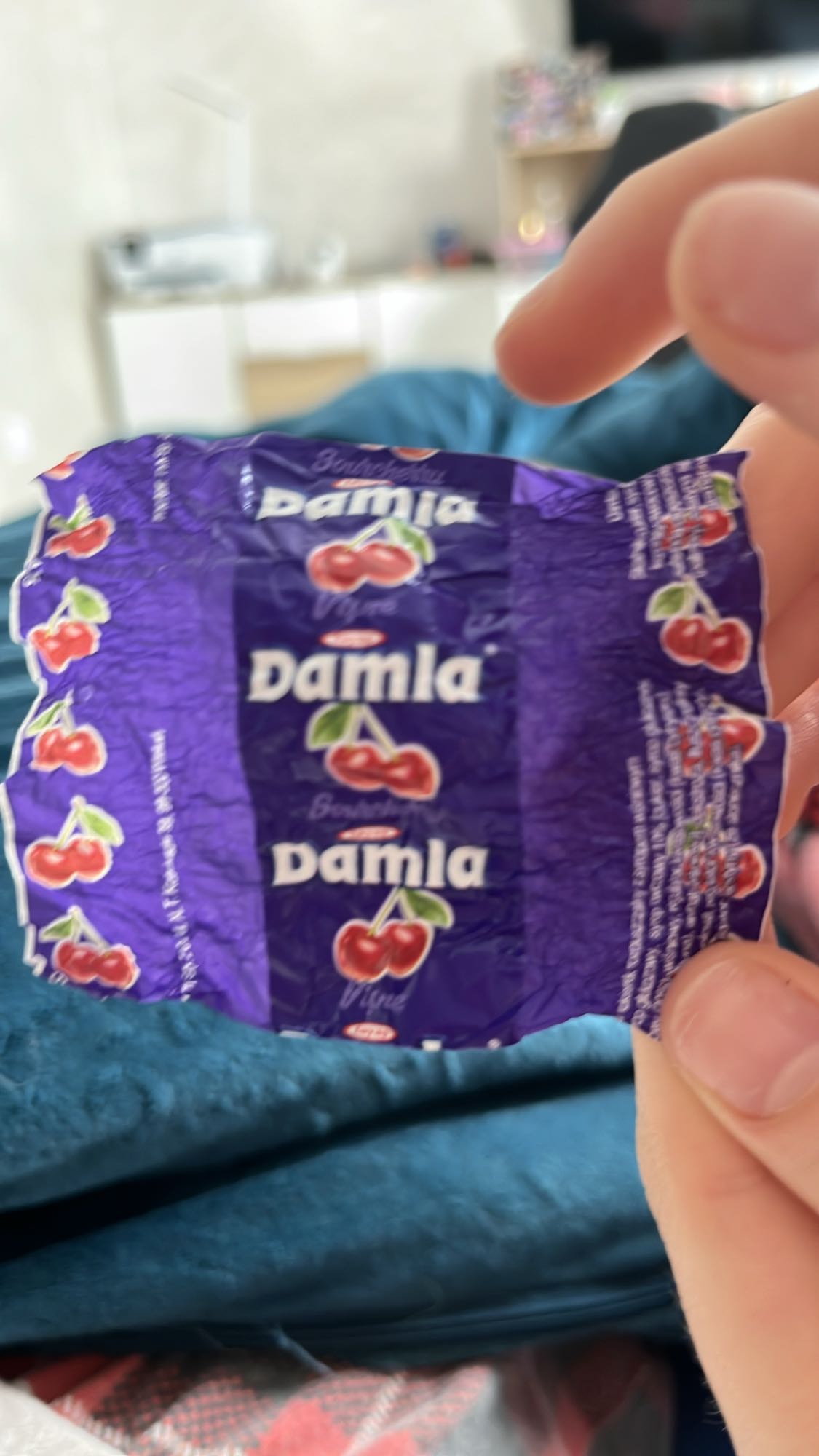 Конфета Damla Вишня