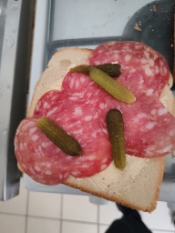 Sandwich au saucisson