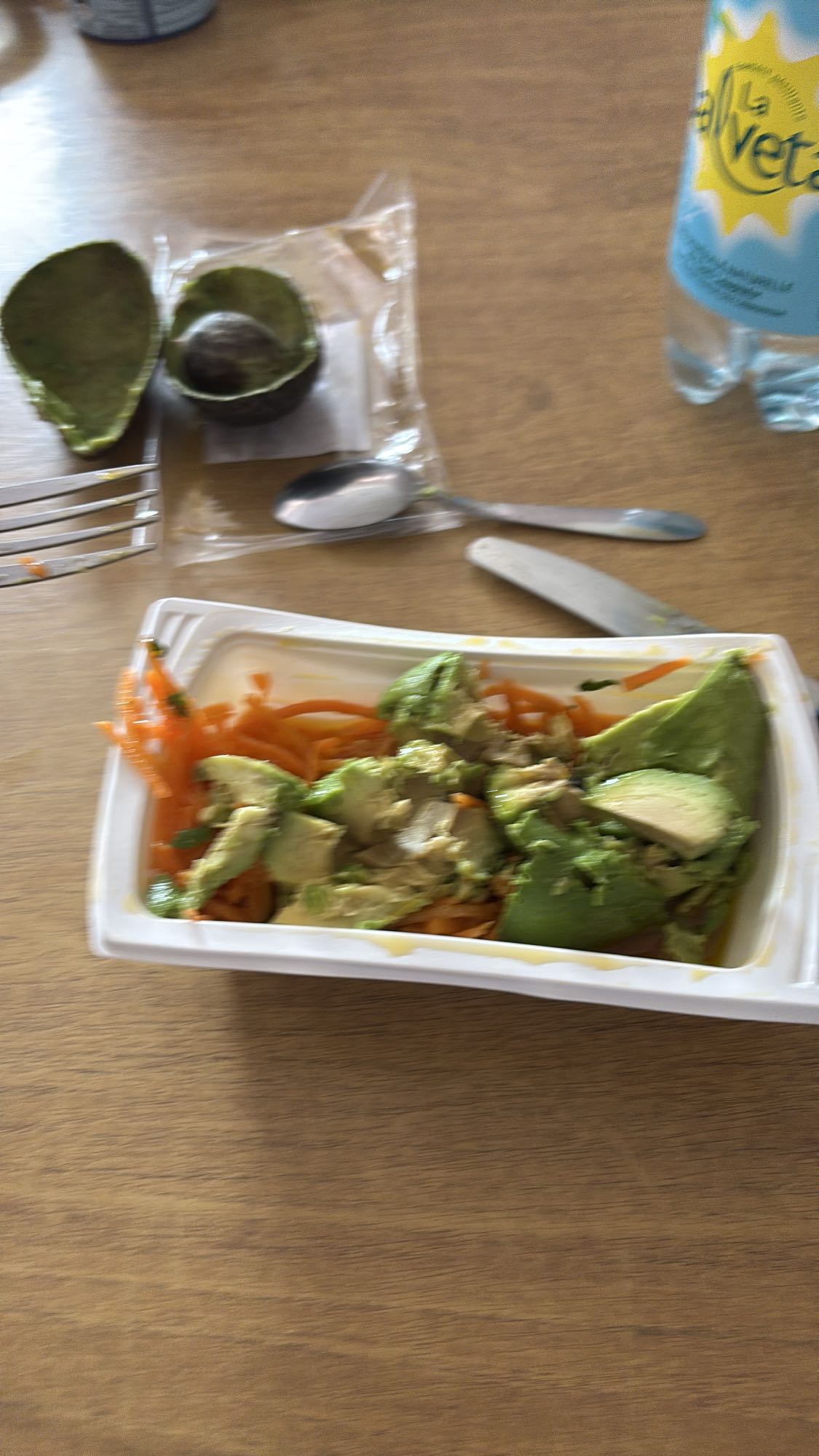 Salade avocat et carottes