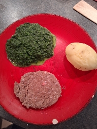 Steak haché avec épinards