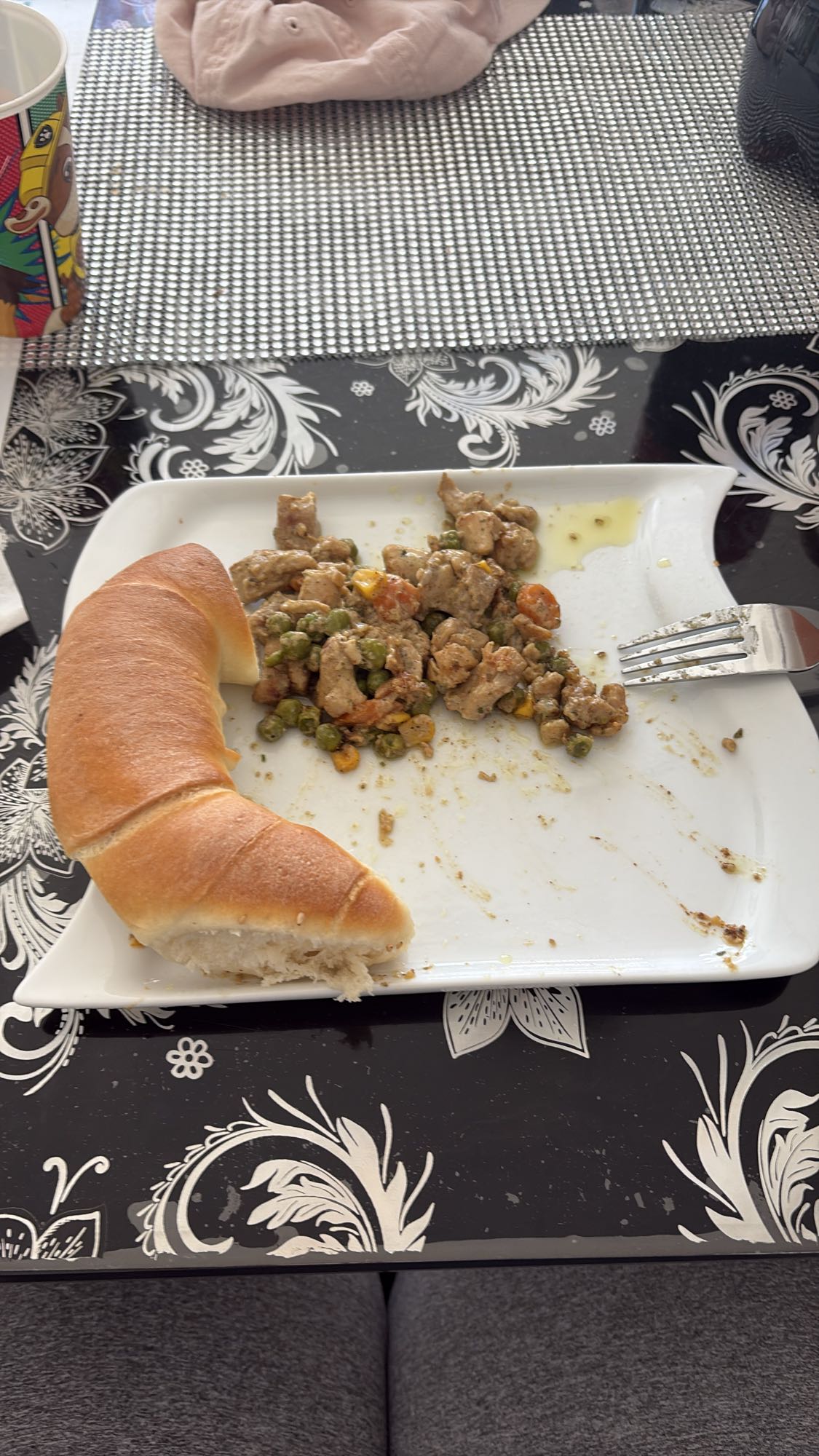 Csirkés zöldséges kifli