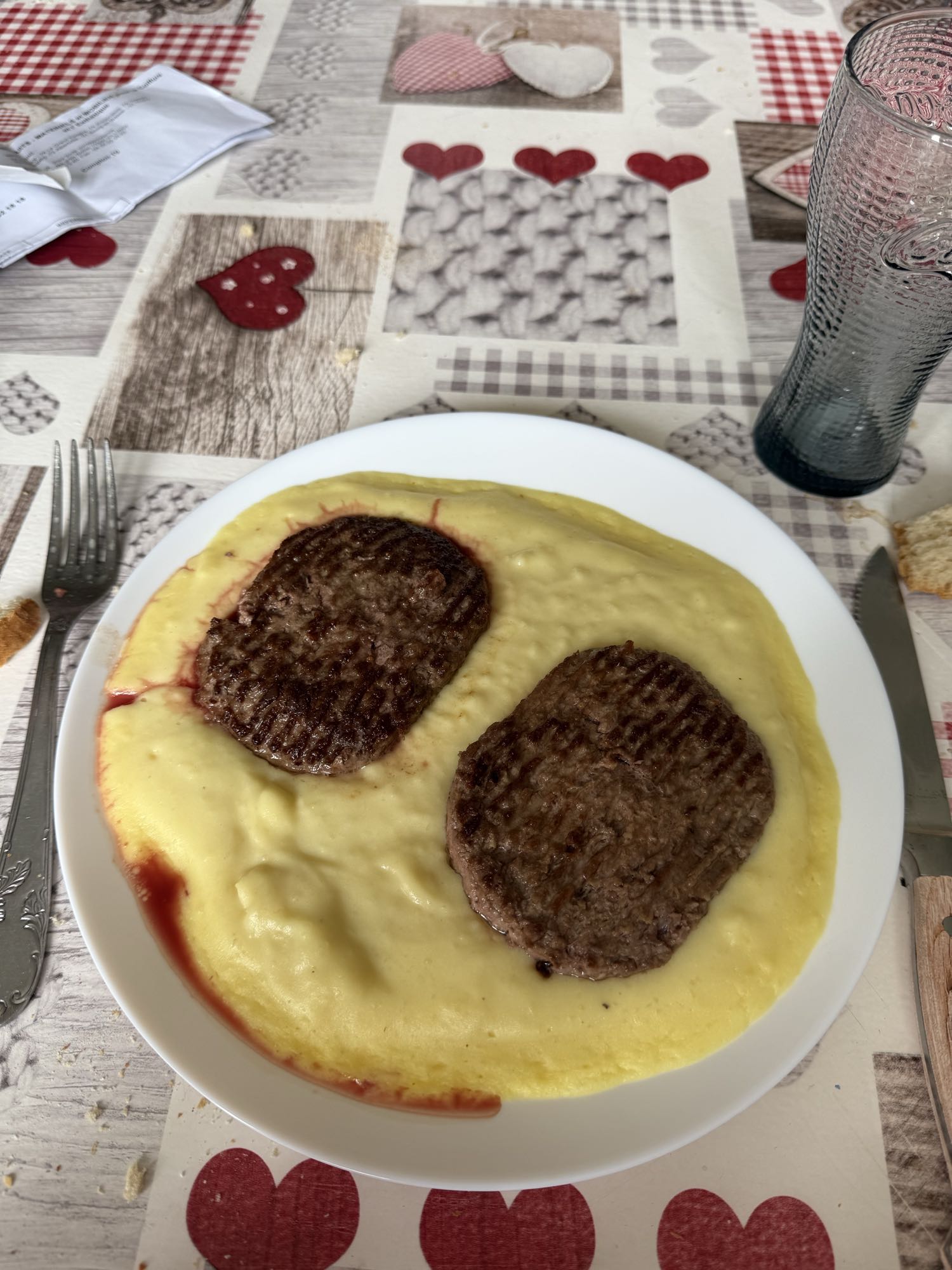 Purée et steaks hachés