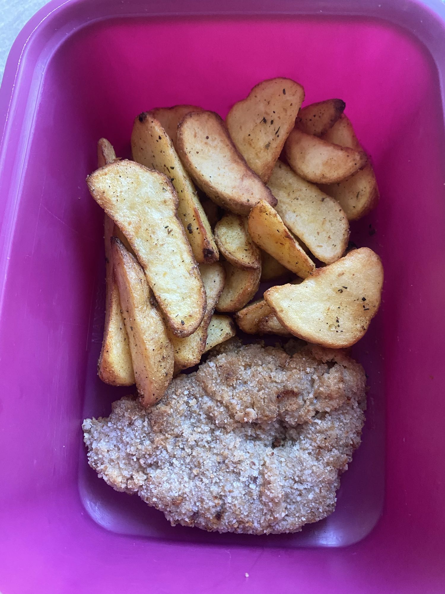 Kotlet schabowy z frytkami