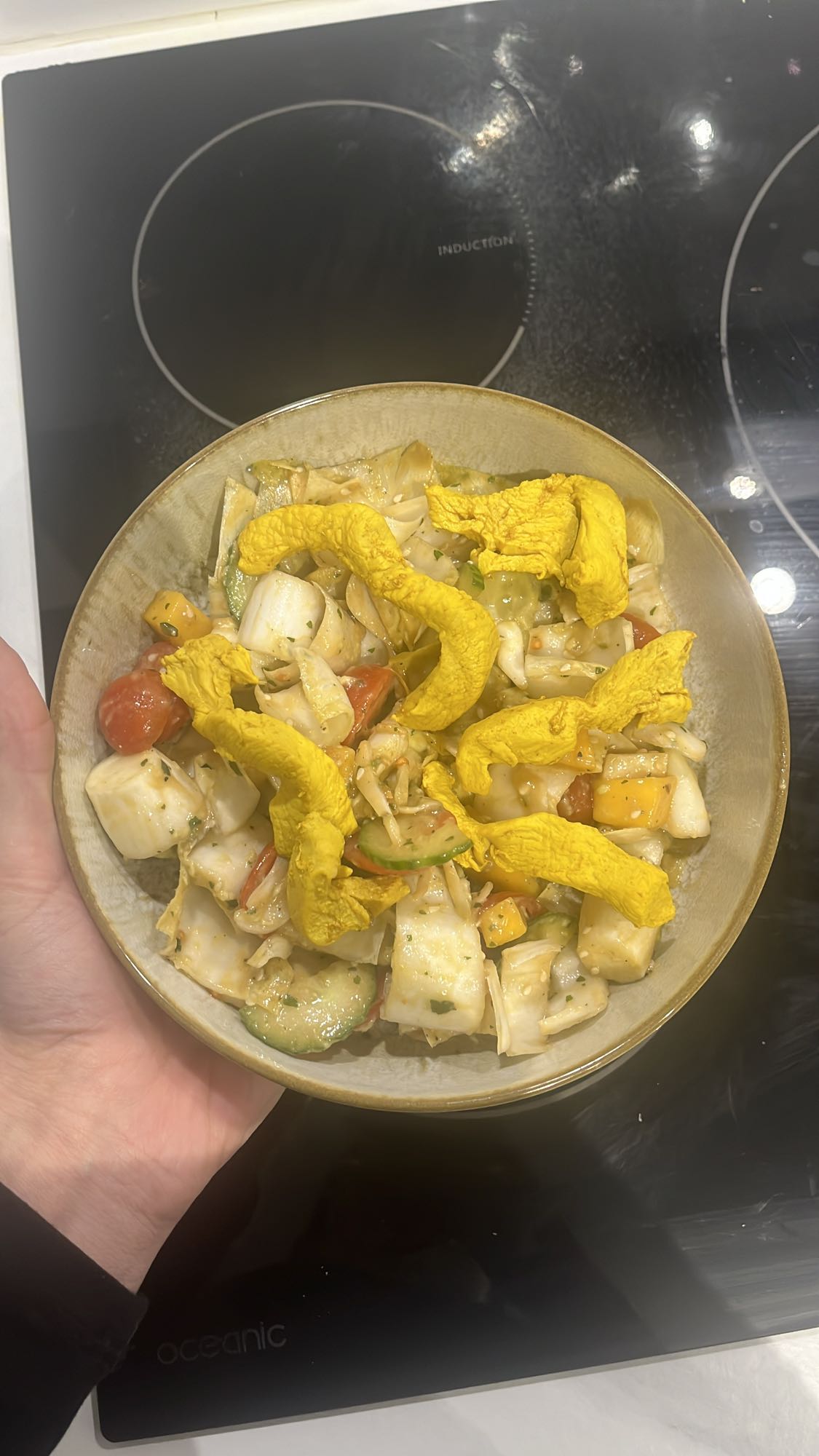 Salade de légumes et tofu