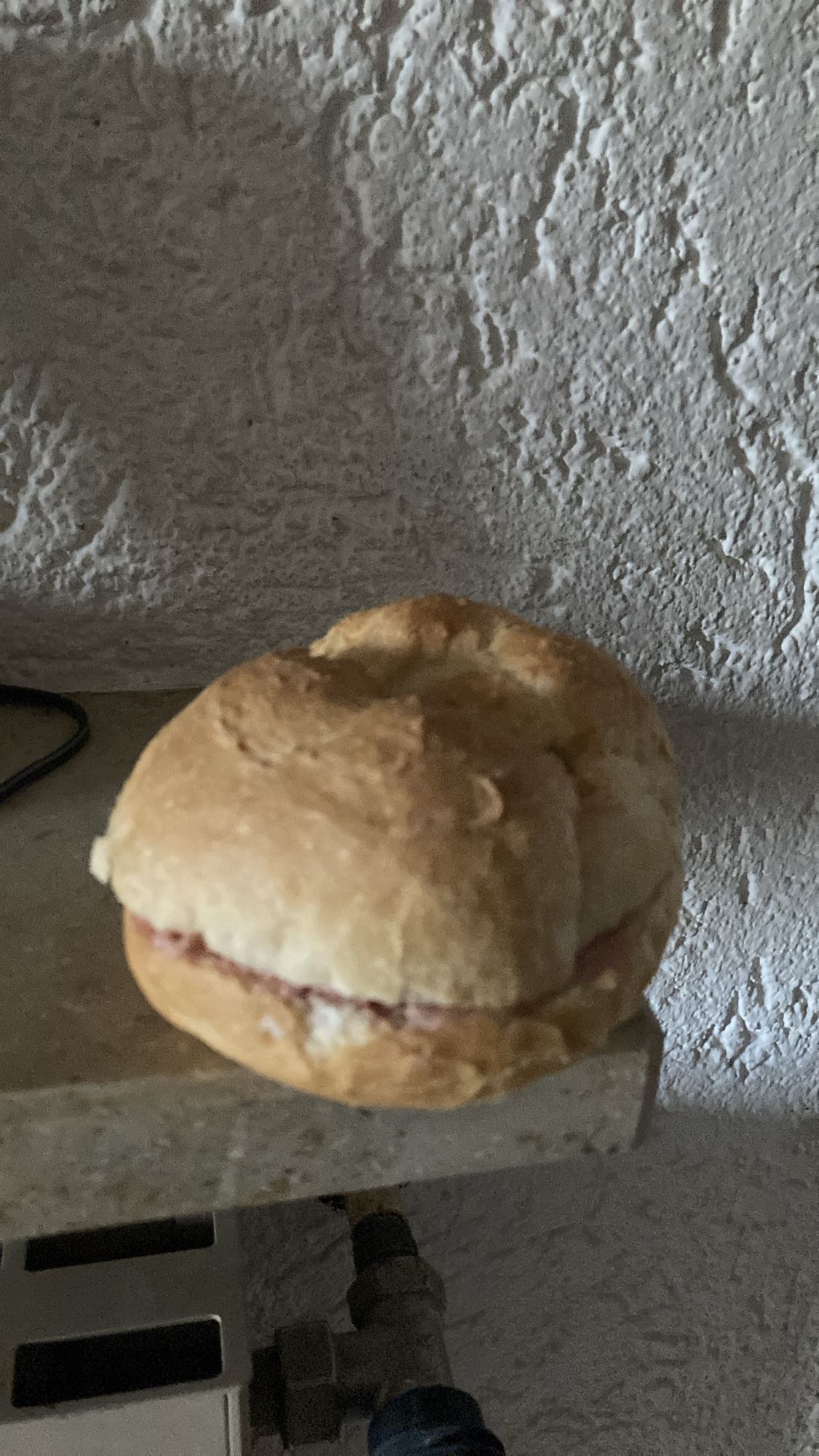 Brötchen mit Aufschnitt