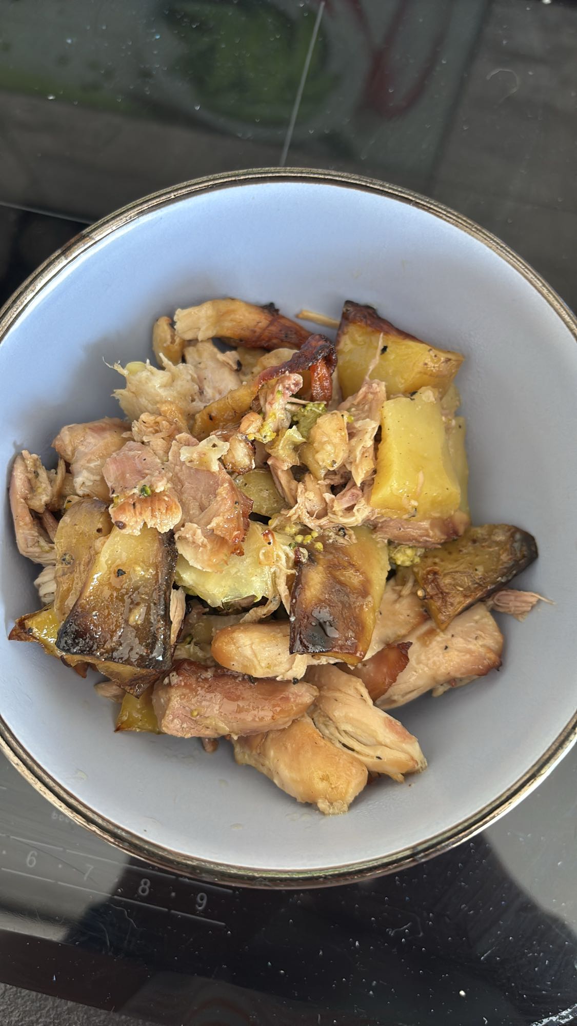 Pieczony kurczak z warzywami