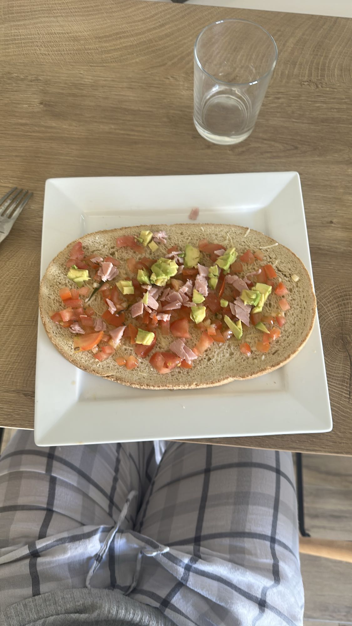 Tartine au thon et avocat