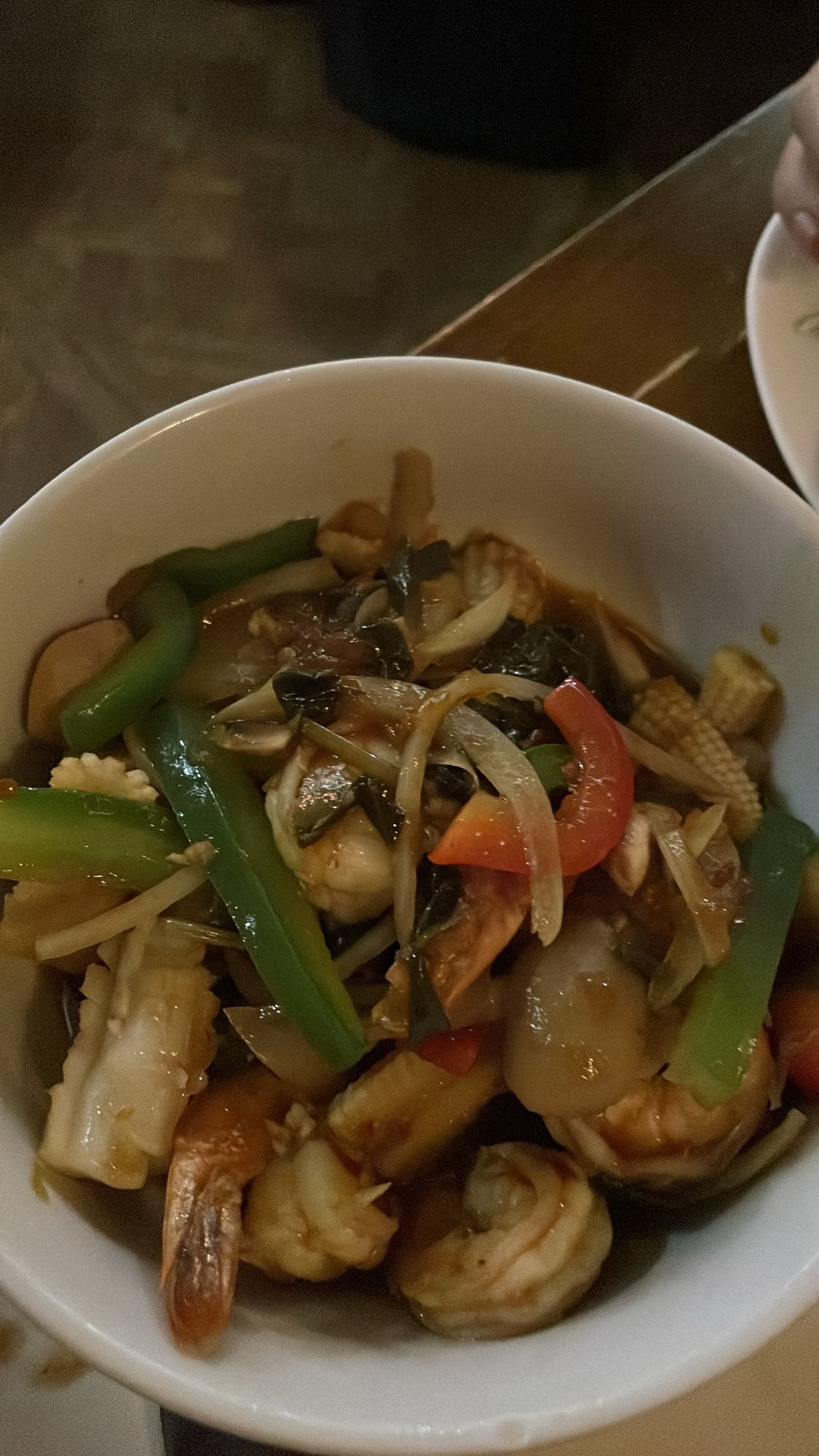 Sauté de crevettes aux légumes