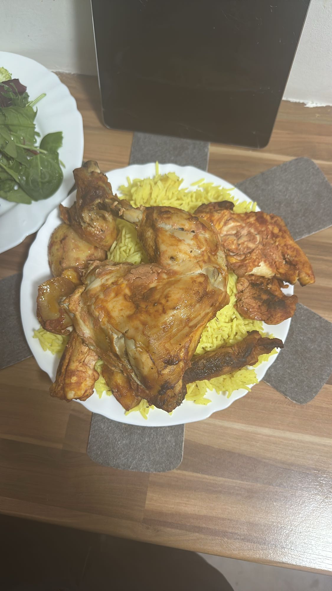 Gegrilltes Hähnchen mit Reis