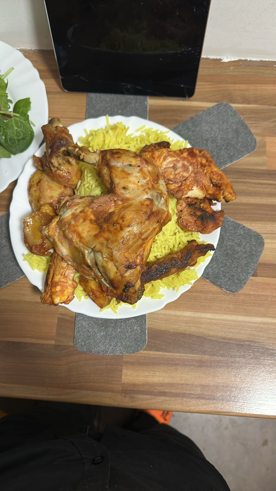 Gegrilltes Hähnchen mit Reis