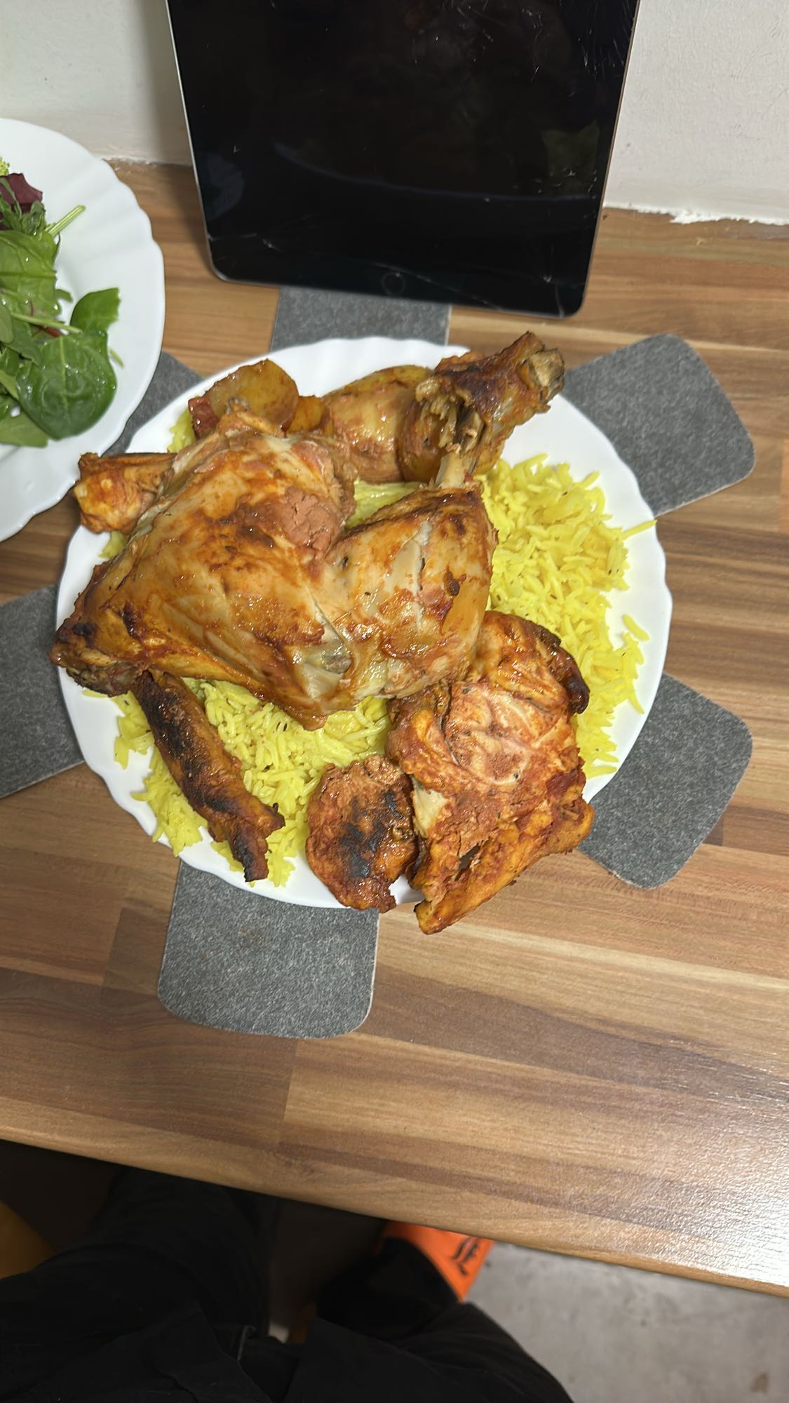 Gegrilltes Hähnchen mit Reis